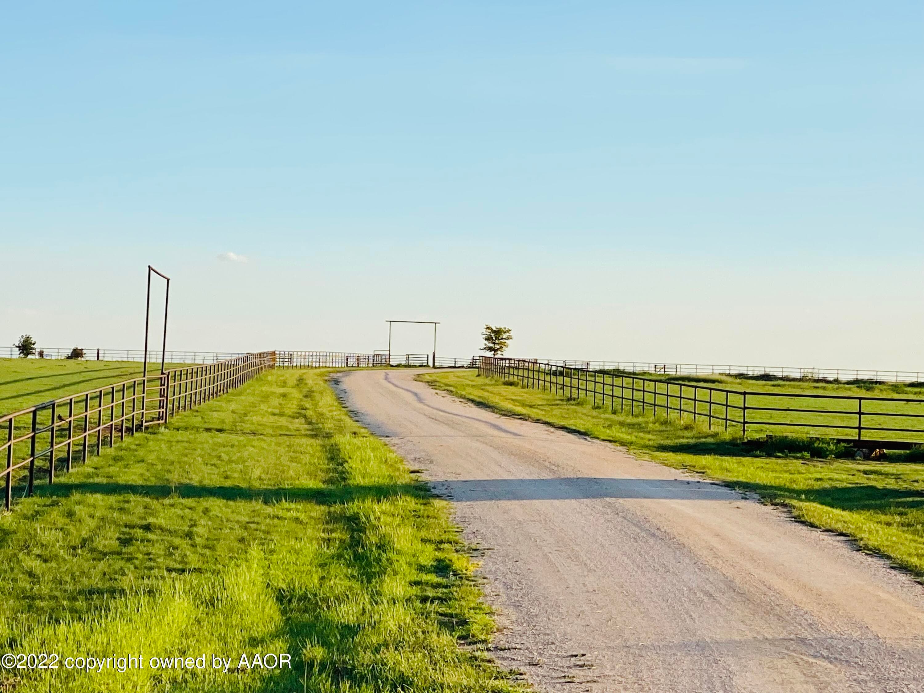 19900 W COUNTRY CLUB Road, Canyon, TX 79015-7818, photo 6