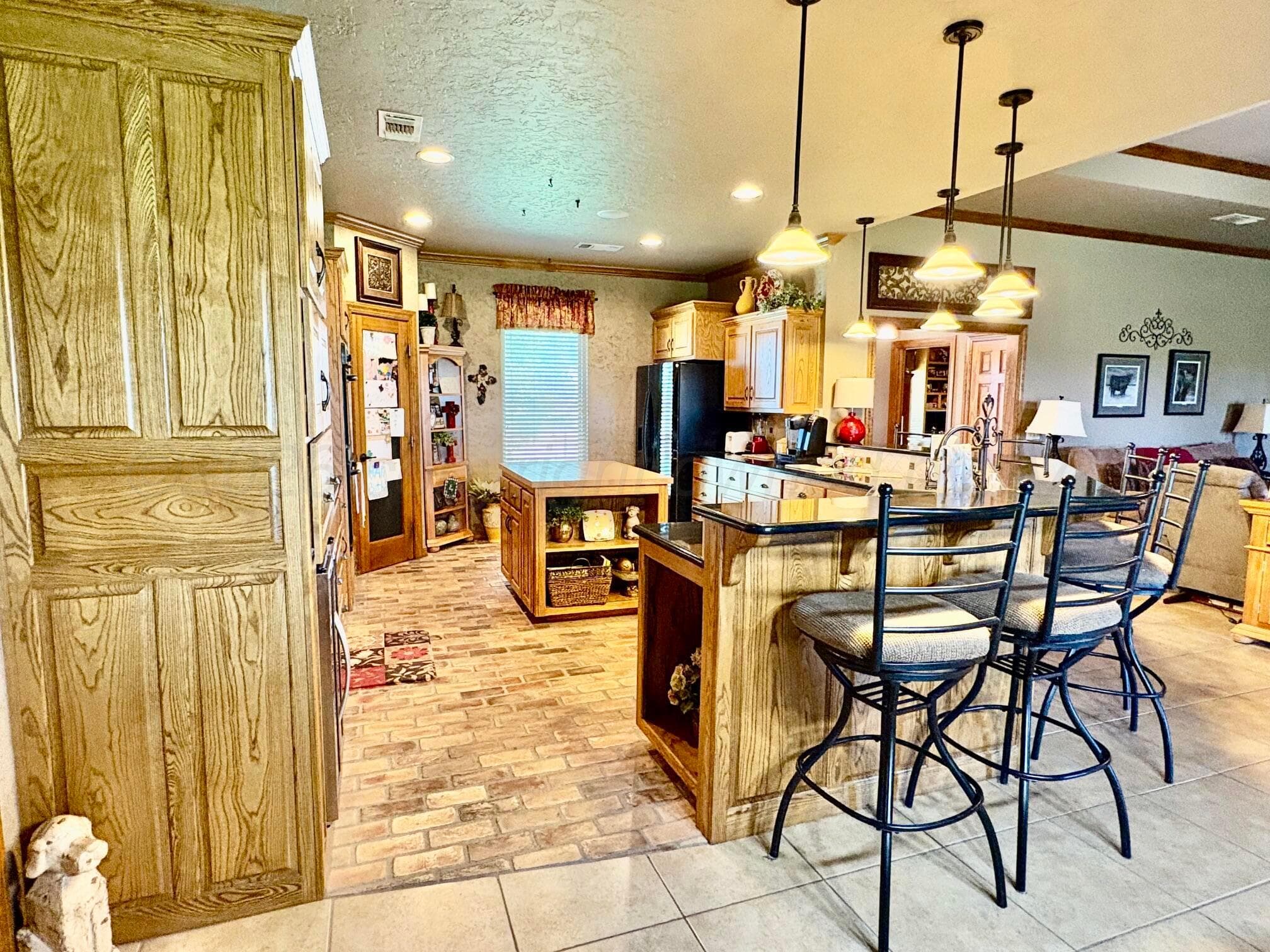 19900 W COUNTRY CLUB Road, Canyon, TX 79015-7818, photo 7