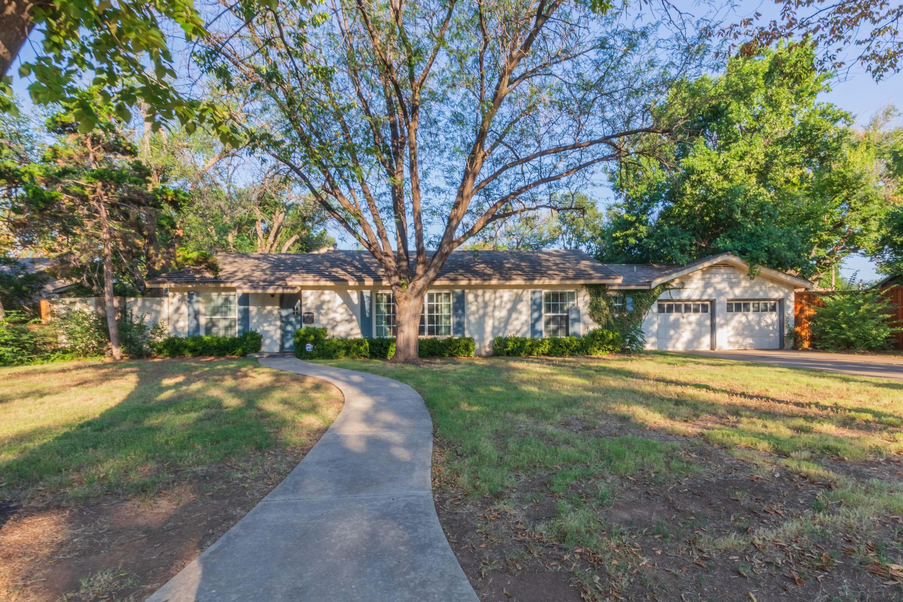 3214 Parker Street, Amarillo, TX 79109-3522