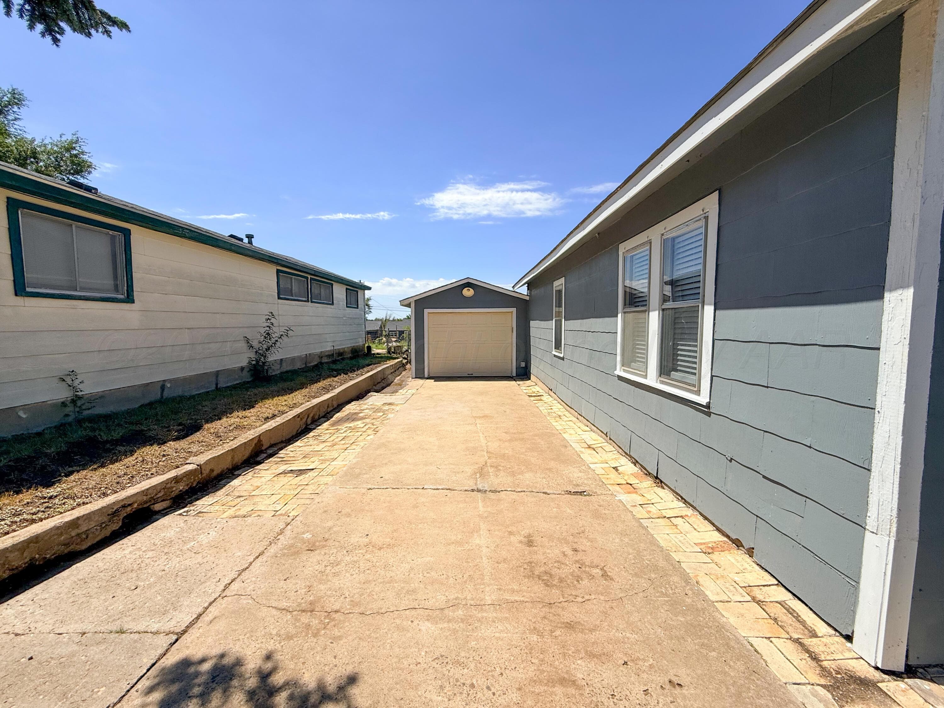 629 N SLOAN Street, Pampa, TX 79065-4831, photo 5