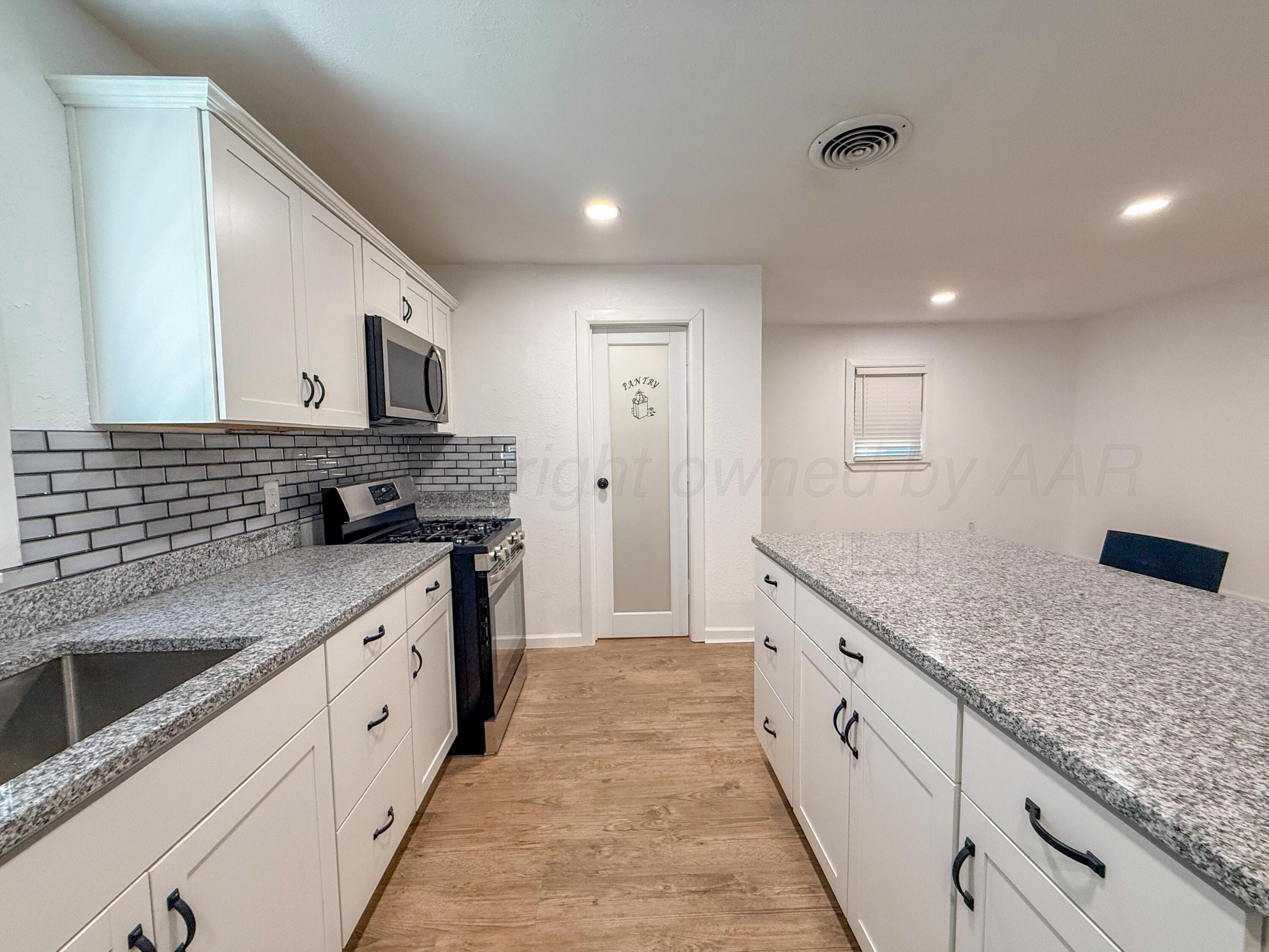 629 N SLOAN Street, Pampa, TX 79065-4831, photo 37