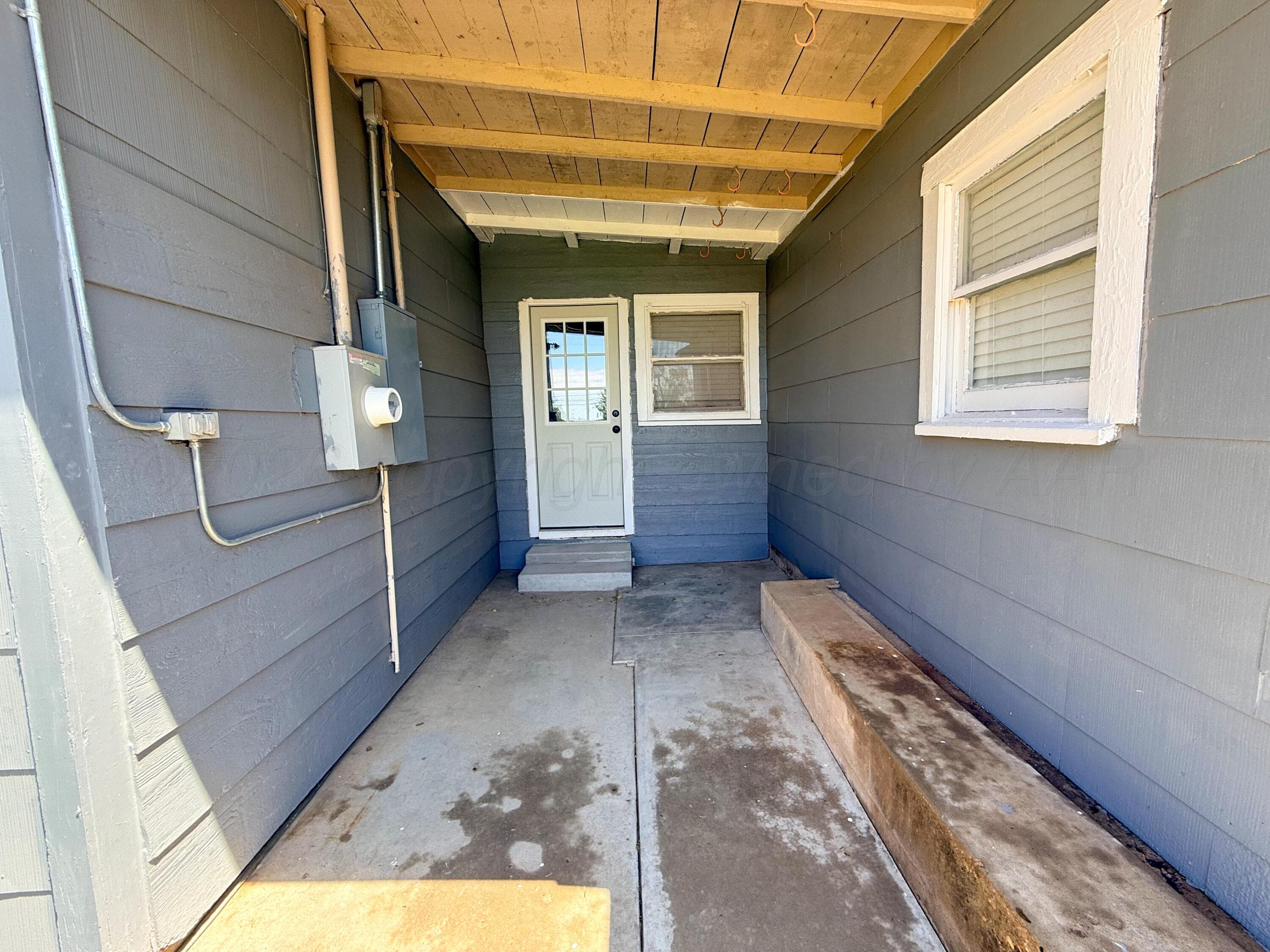 629 N SLOAN Street, Pampa, TX 79065-4831, photo 40