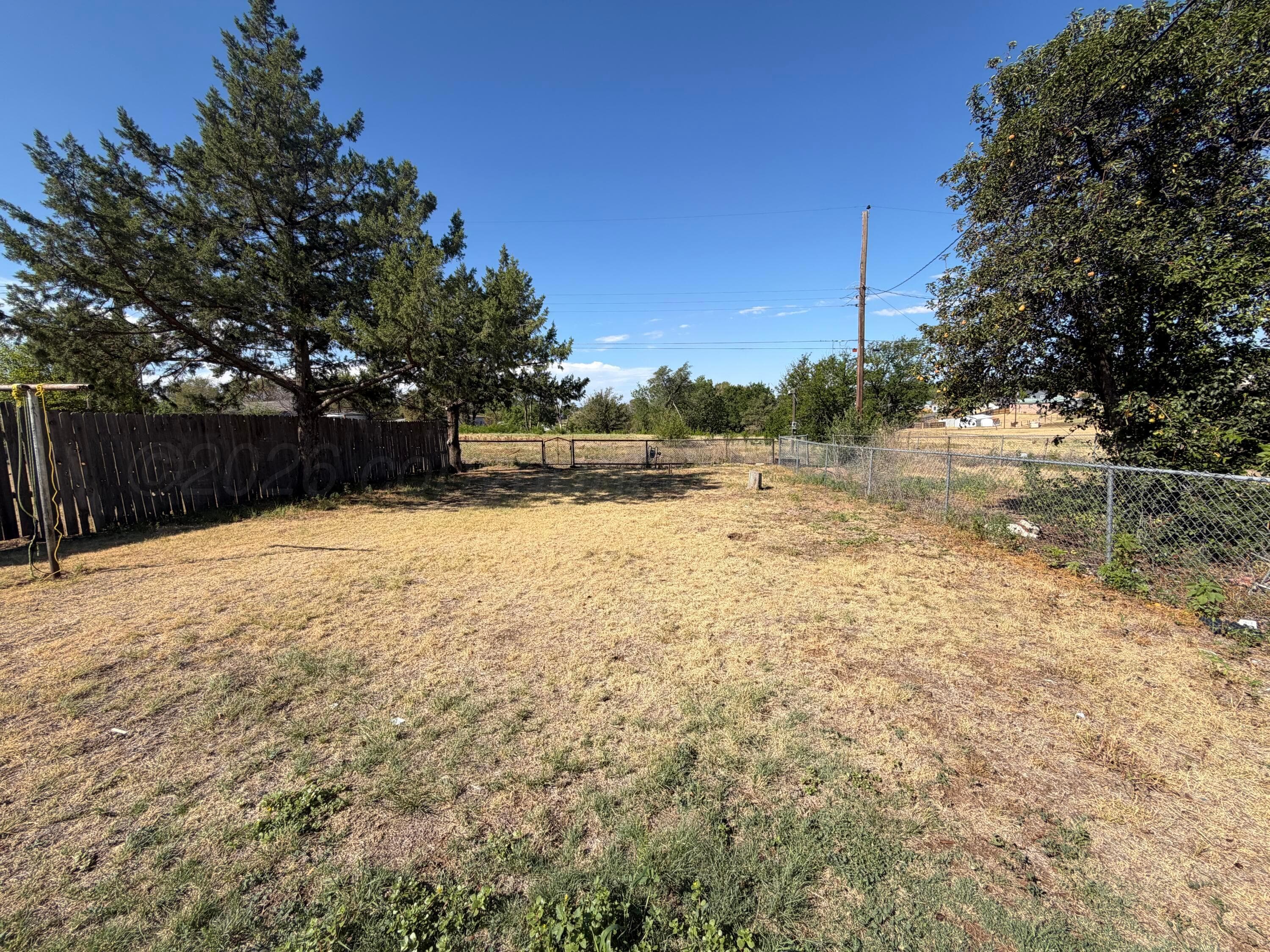 613 N HAZEL Street, Pampa, TX 79065-4844, photo 25