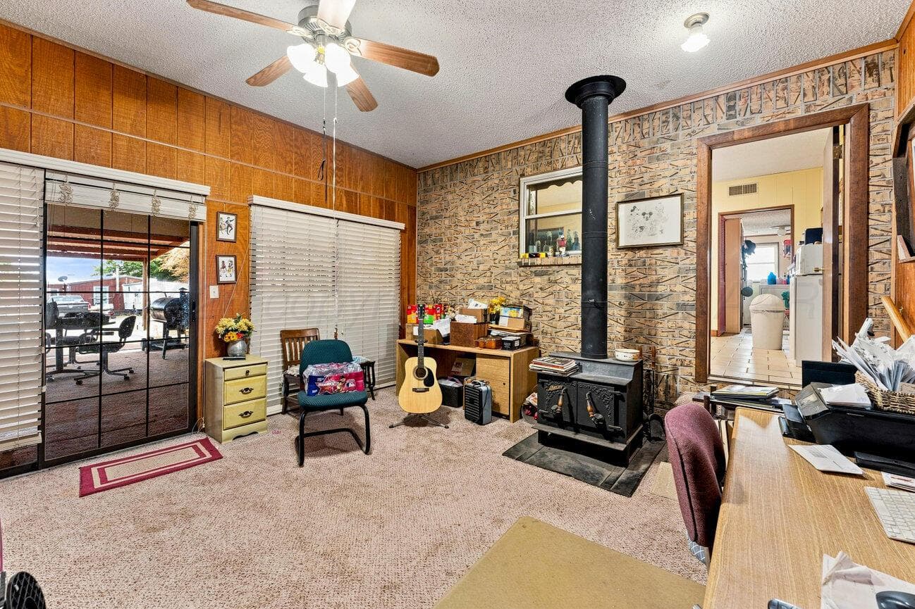 222 Sunfish Avenue, Howardwick, TX 79226, photo 17