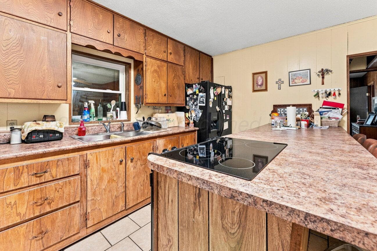 222 Sunfish Avenue, Howardwick, TX 79226, photo 32