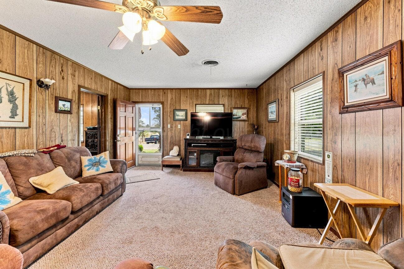 222 Sunfish Avenue, Howardwick, TX 79226, photo 36