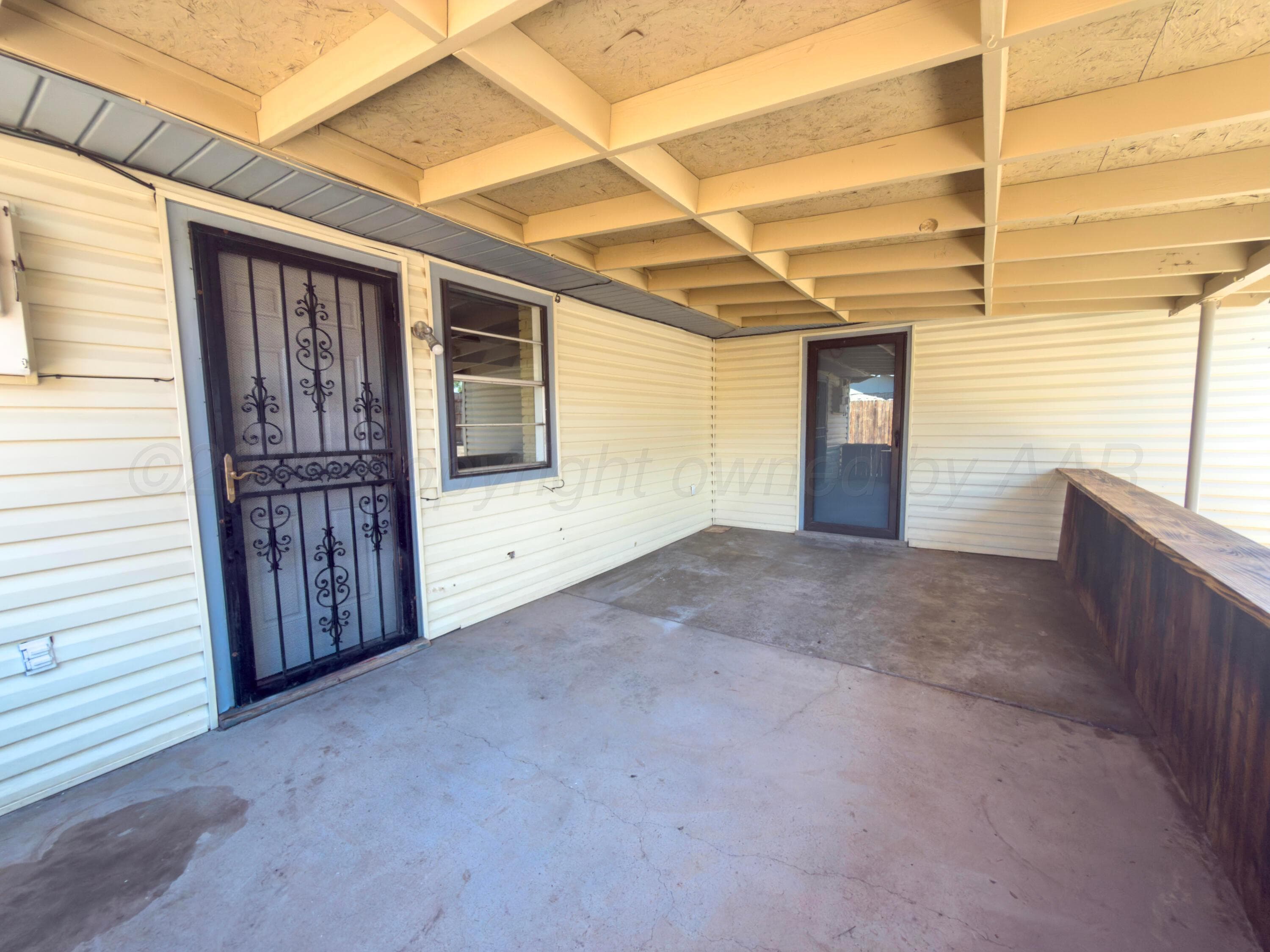 1439 N DOGWOOD Lane, Pampa, TX 79065-4514, photo 25