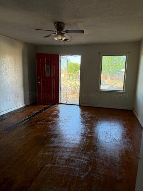 710 S Robey Avenue, Fritch, TX 79036, photo 3