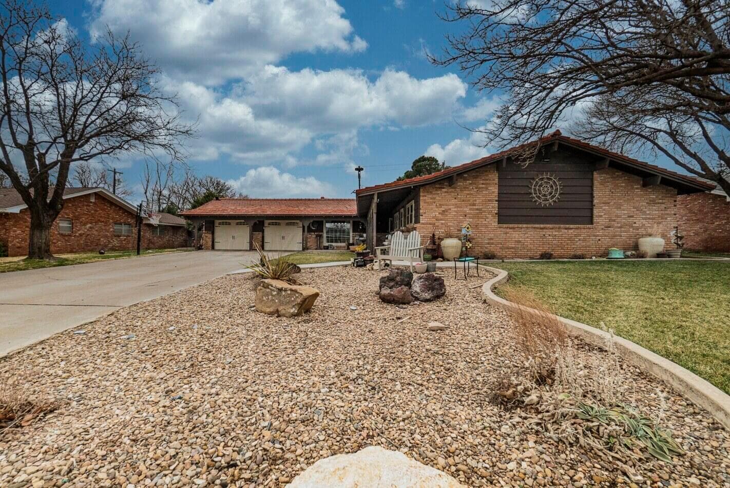 210 Comanche Trail, Tulia, TX 79088, photo 4
