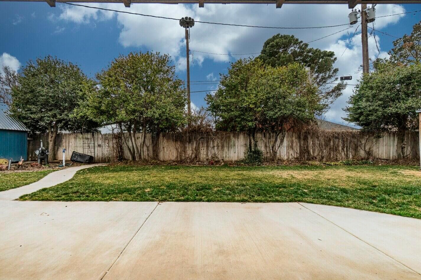 210 Comanche Trail, Tulia, TX 79088, photo 28