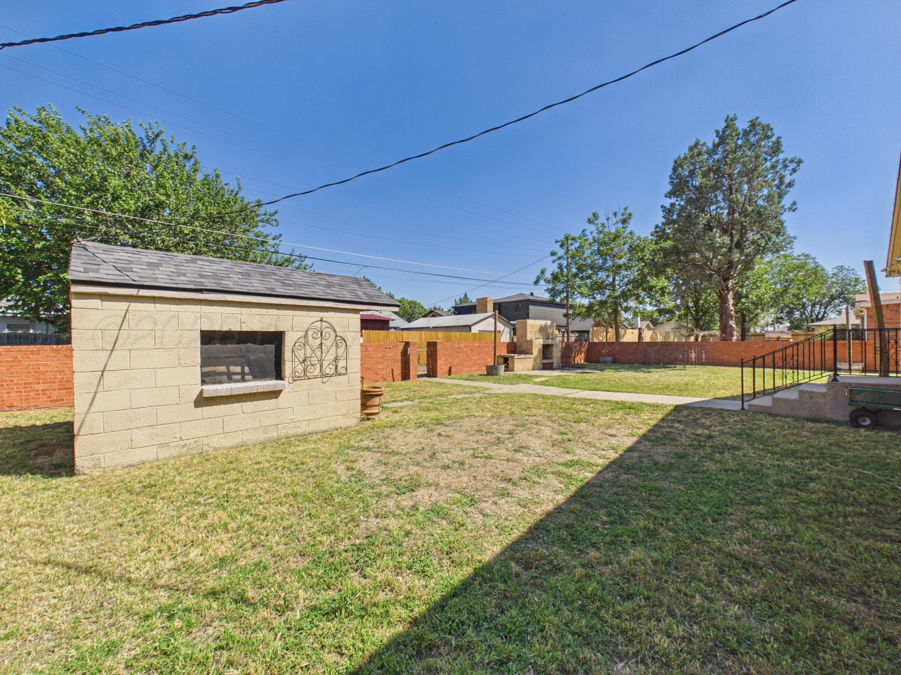 1704 N Christine Street, Pampa, TX 79065-4432, photo 39