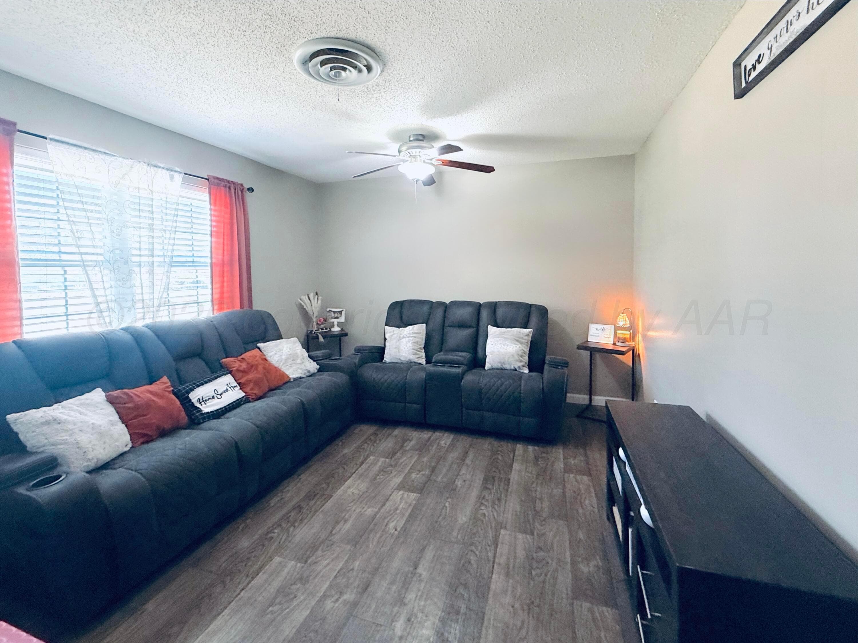 905 MILLS Avenue, Dumas, TX 79029-5315, photo 2