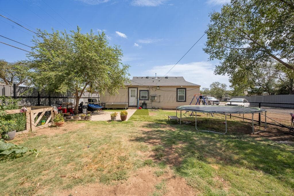 800 S SPRING Street, Amarillo, TX 79104-2229, photo 16