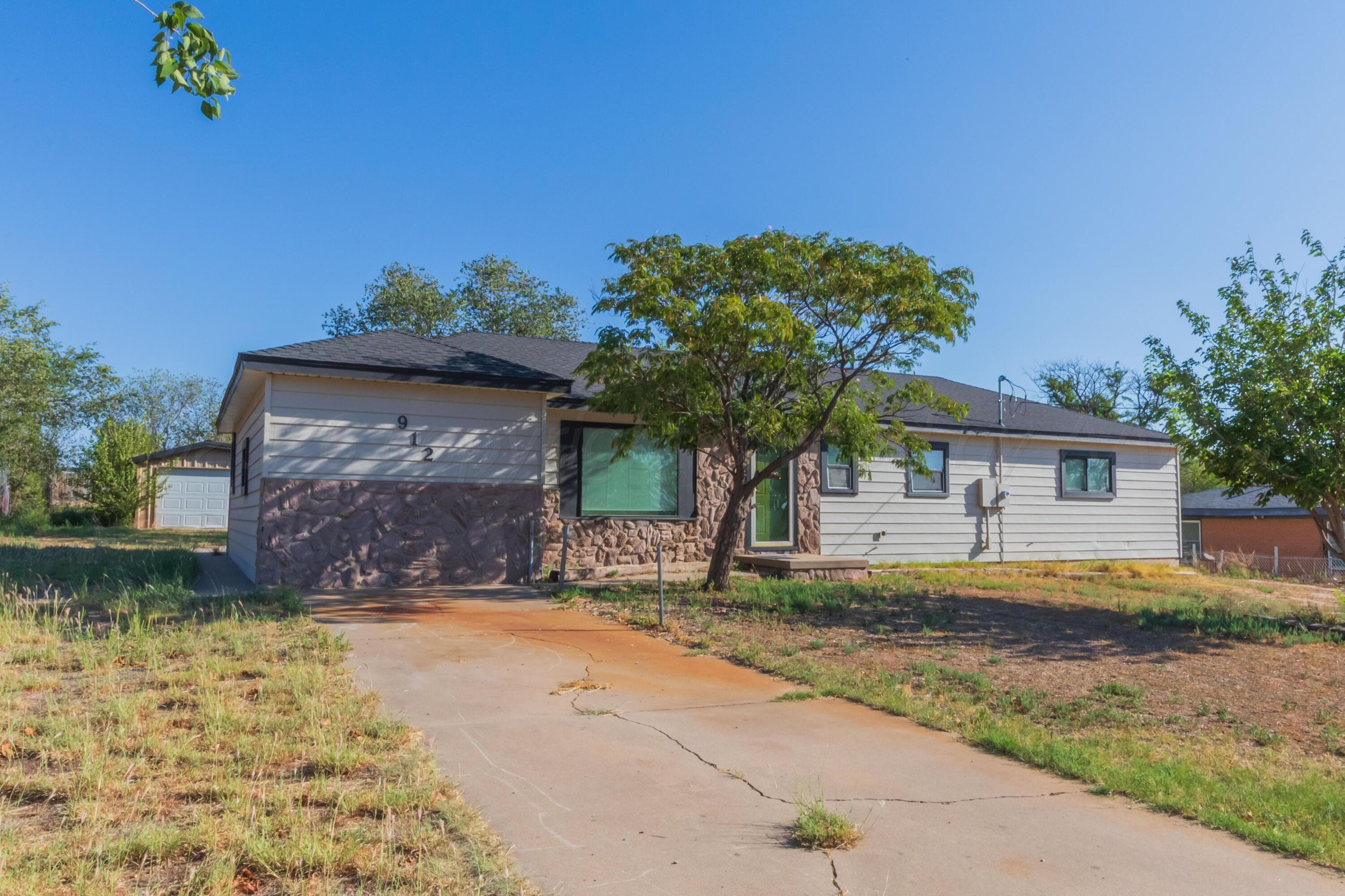912 W BONITA Avenue, Amarillo, TX 79108, photo 3