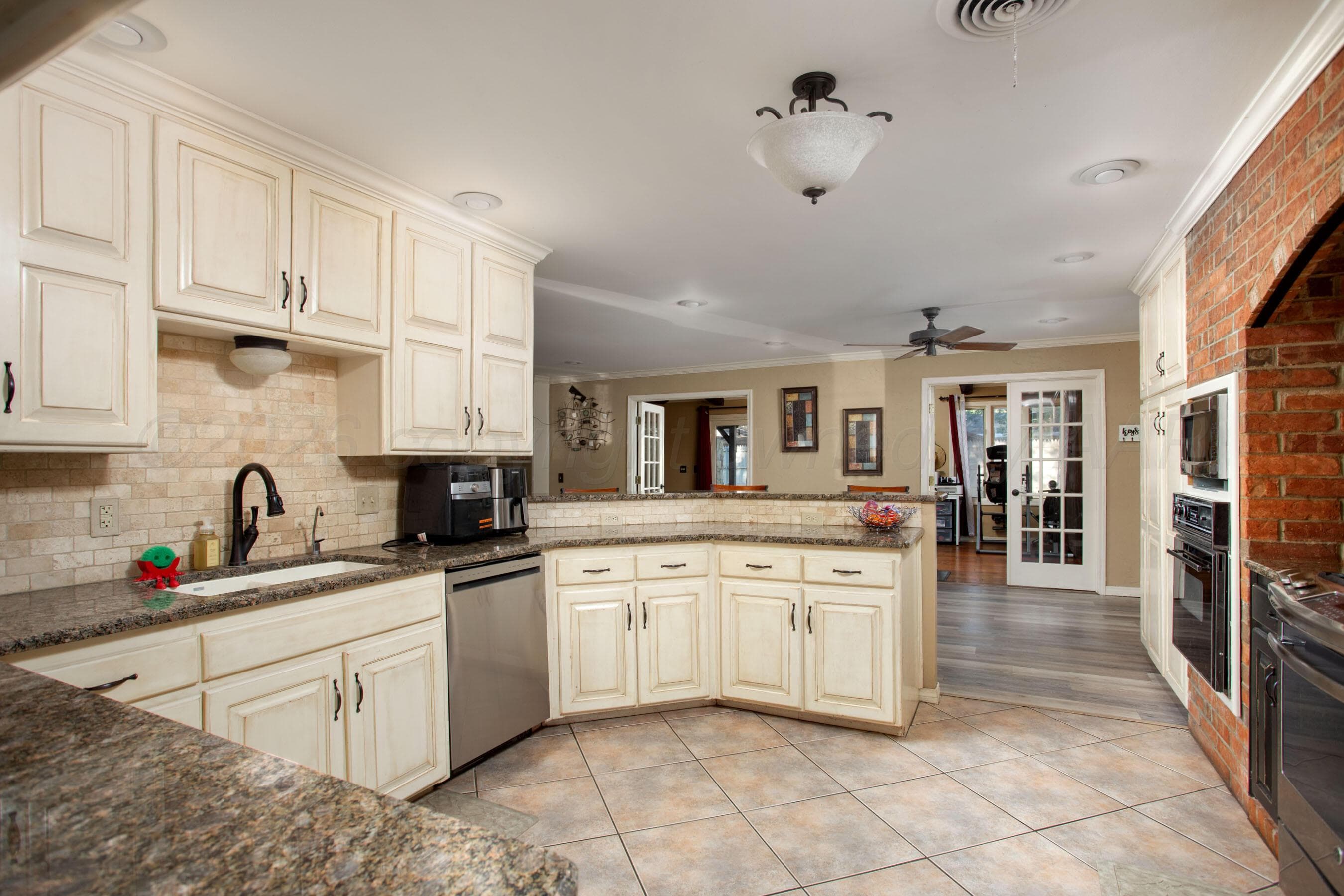 3512 BREMOND Drive, Amarillo, TX 79109-4014, photo 8