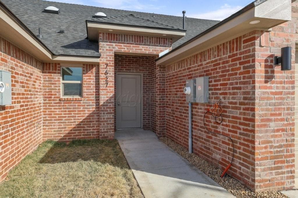 7627 WOODFORD Avenue, Amarillo, TX 79110-4114