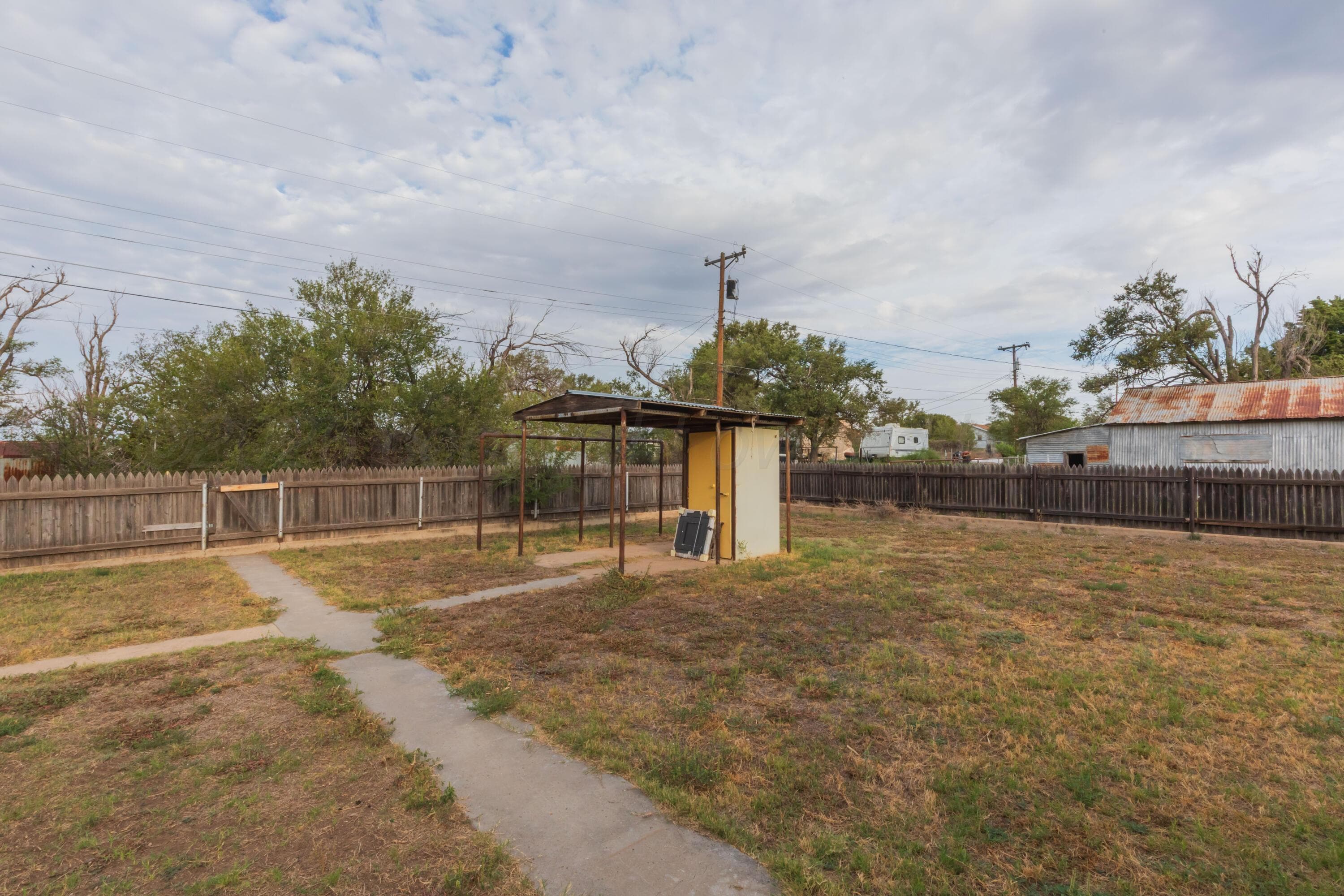 203 ASH Street, Skellytown, TX 79080-1827, photo 33