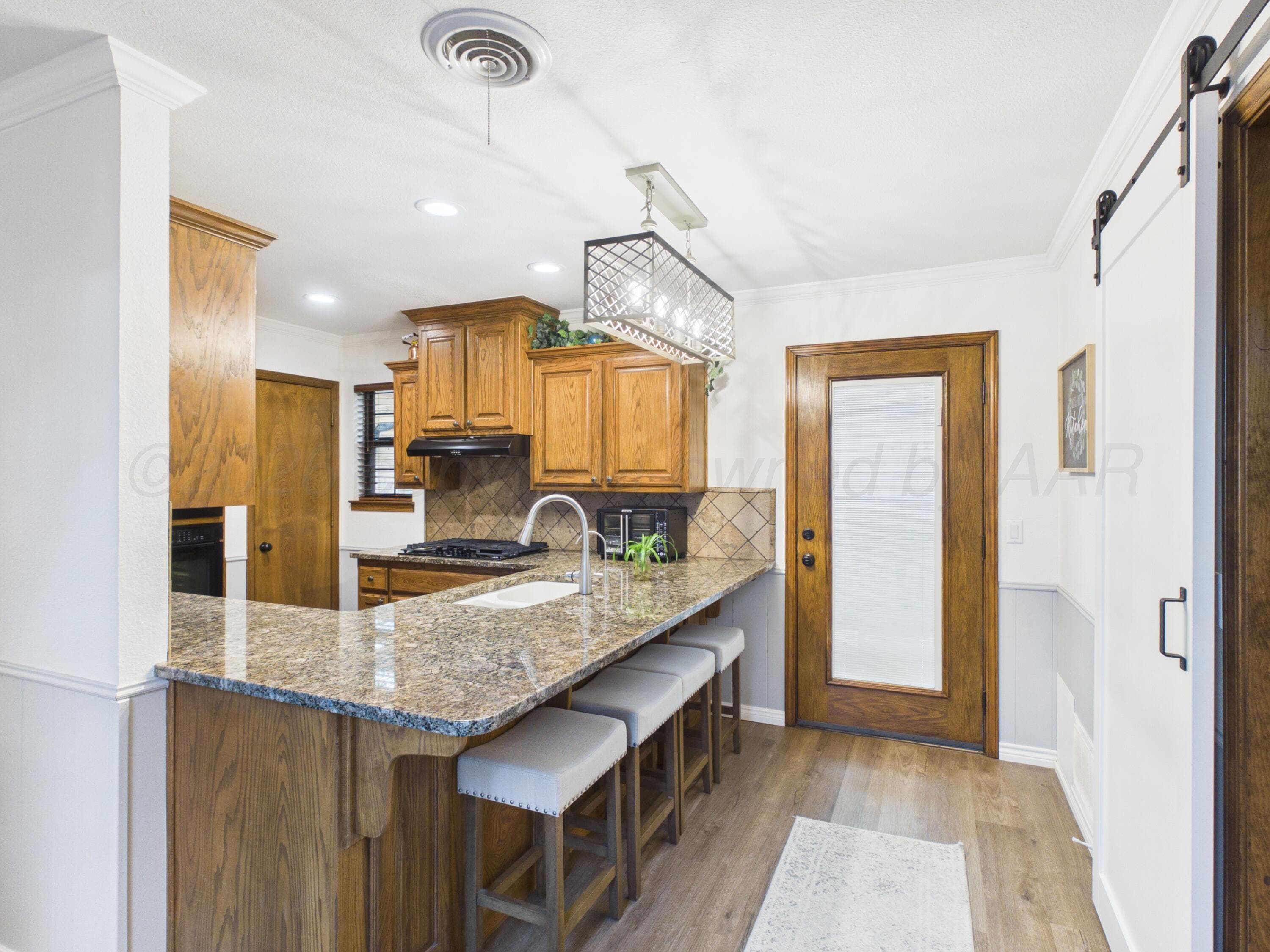 503 BRADLEY Lane, Dumas, TX 79029-3132, photo 9