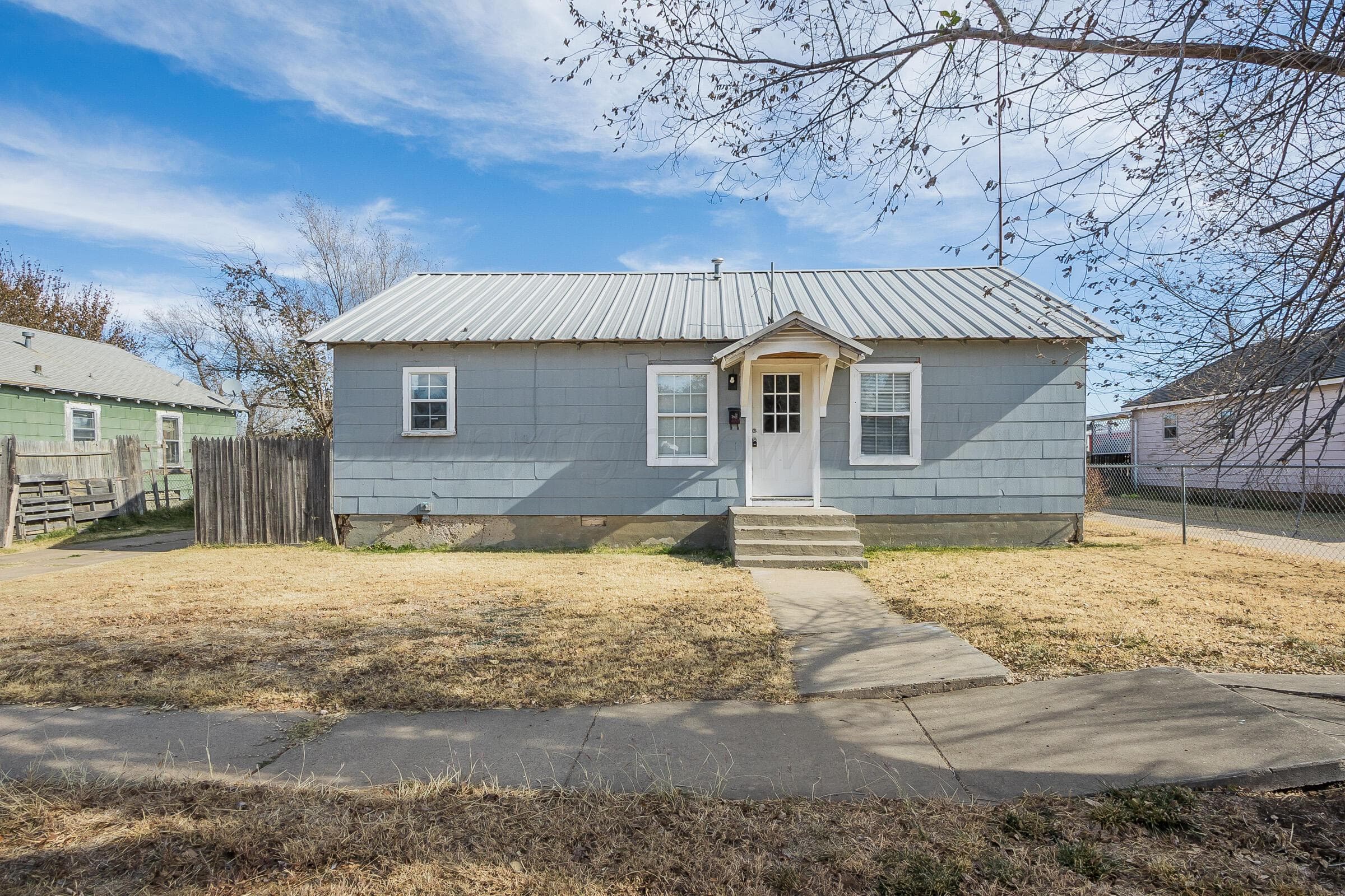 420 N NELSON Street, Pampa, TX 79065-6016