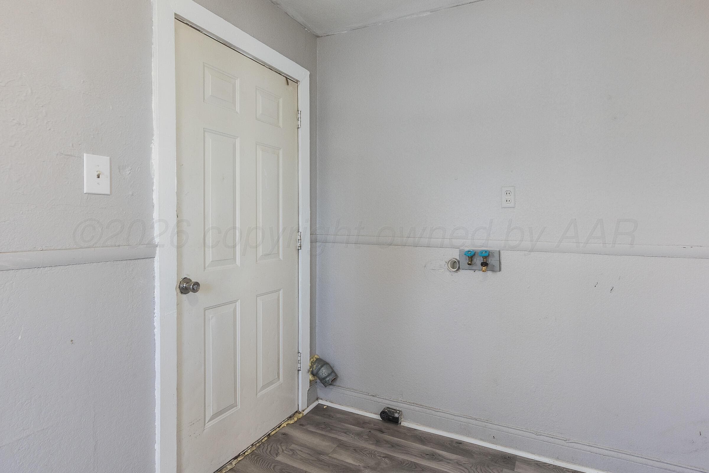 420 N NELSON Street, Pampa, TX 79065-6016, photo 5