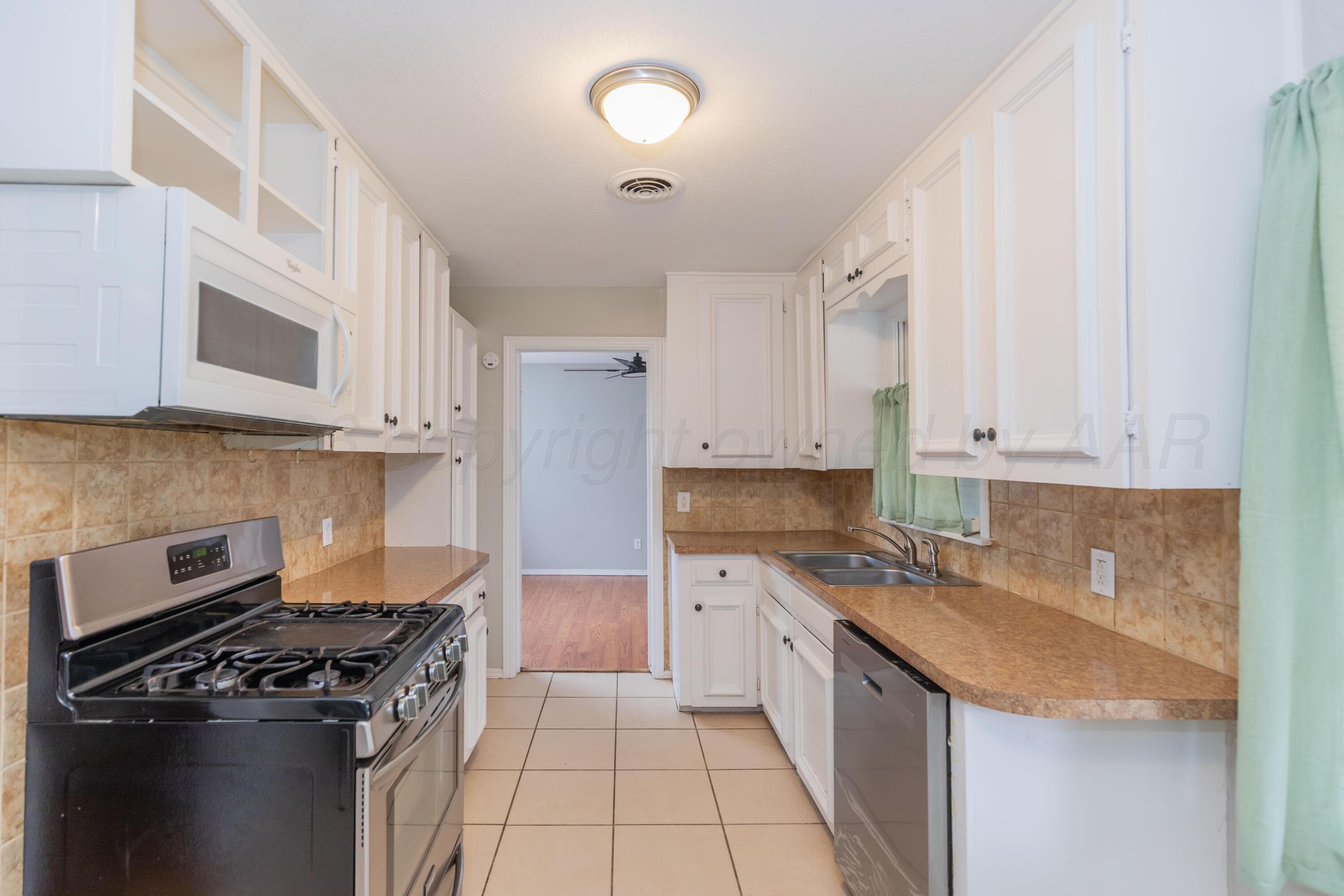 211 Arch Terrace, Amarillo, TX 79106, photo 9