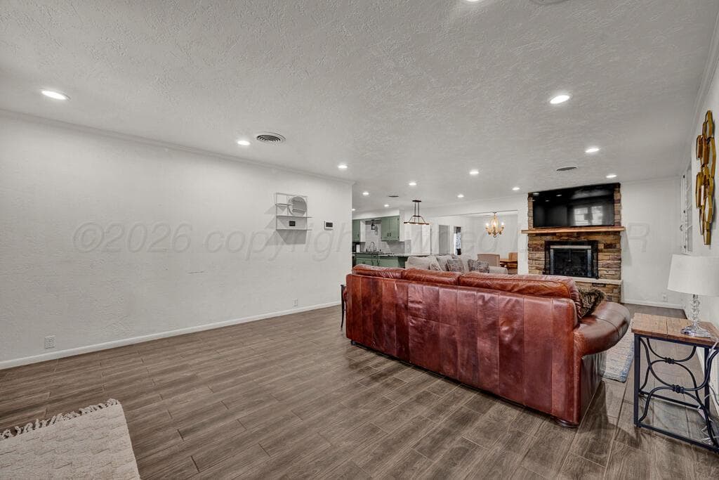 203 Western Street, Claude, TX 79019, photo 6
