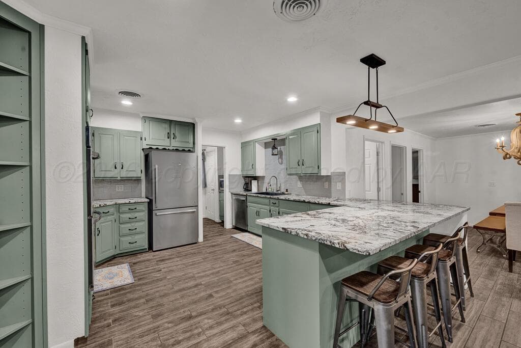 203 Western Street, Claude, TX 79019, photo 9
