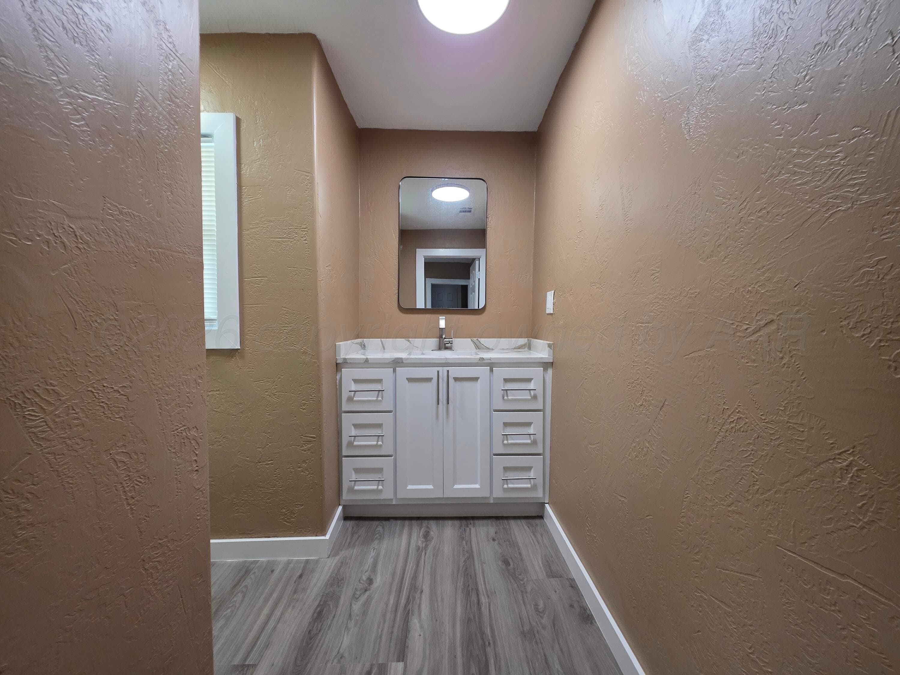 918 N Highland Street, Amarillo, TX 79107, photo 9