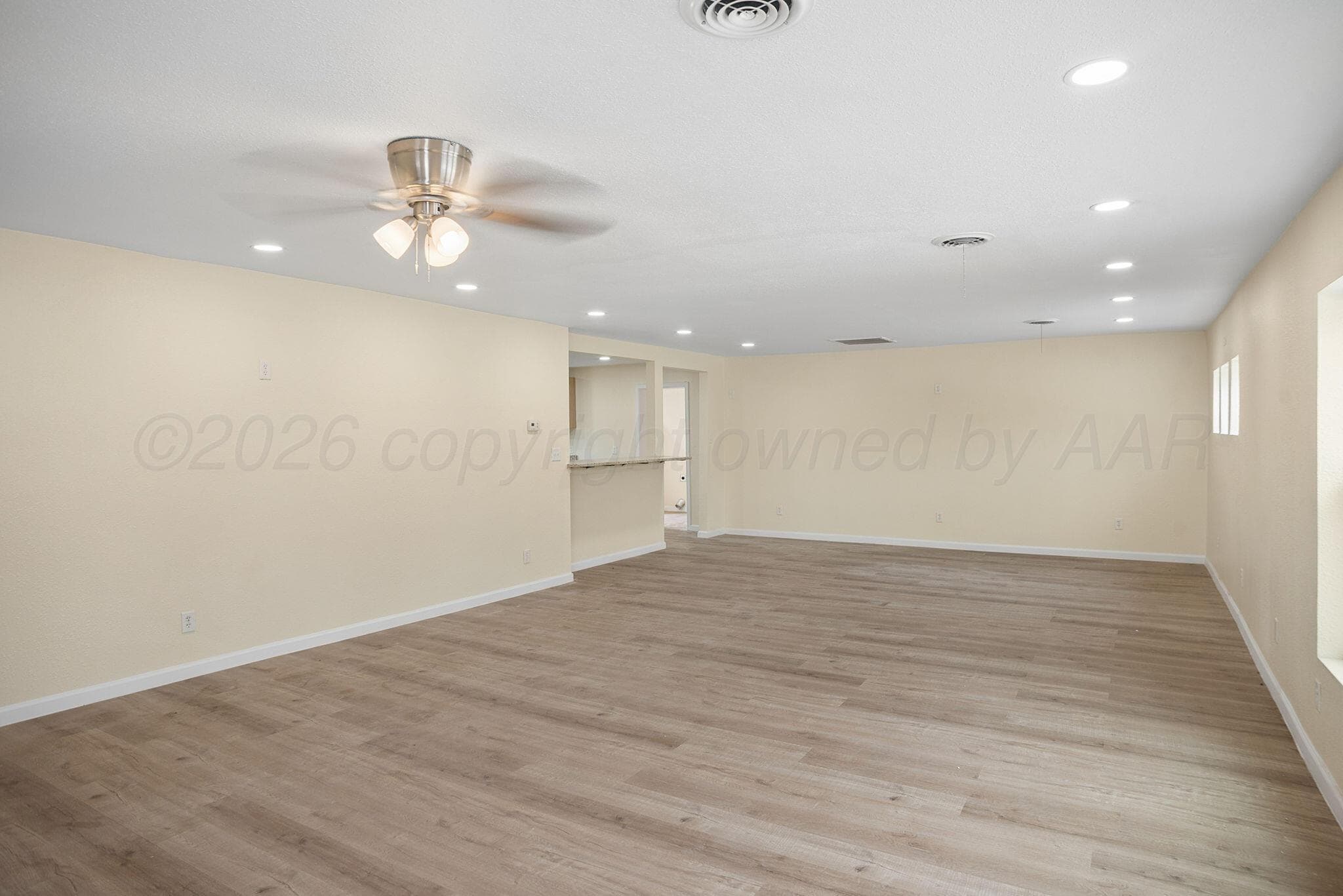 321 N RIDER Street, Pampa, TX 79065-5753, photo 5
