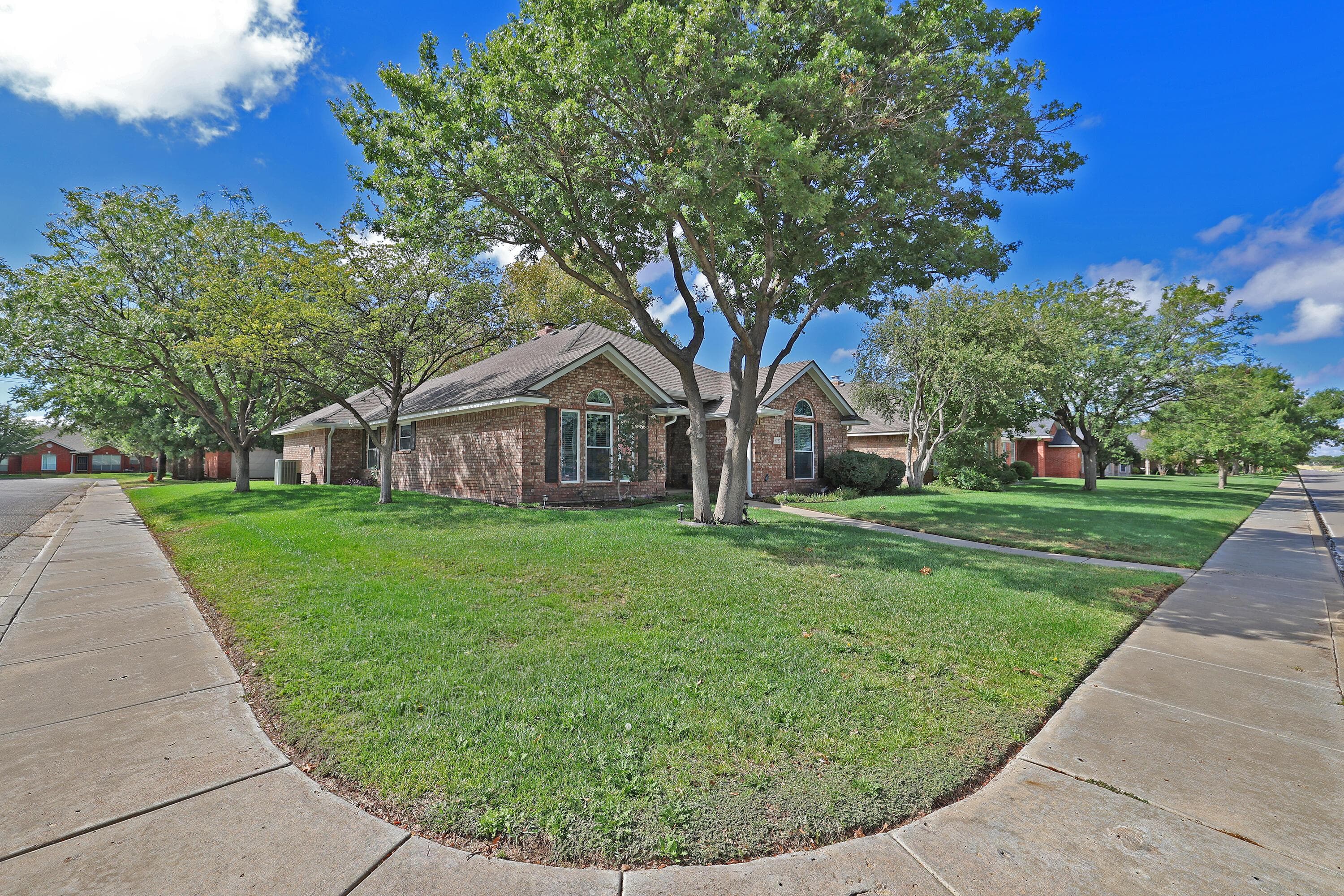 5722 ANDOVER Drive, Amarillo, TX 79109-7426, photo 2