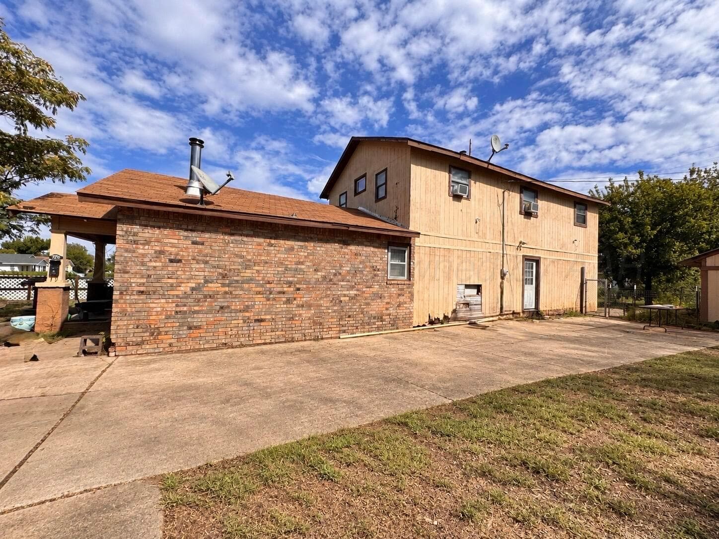 928 E FISHER Street, Pampa, TX 79065-5604, photo 3