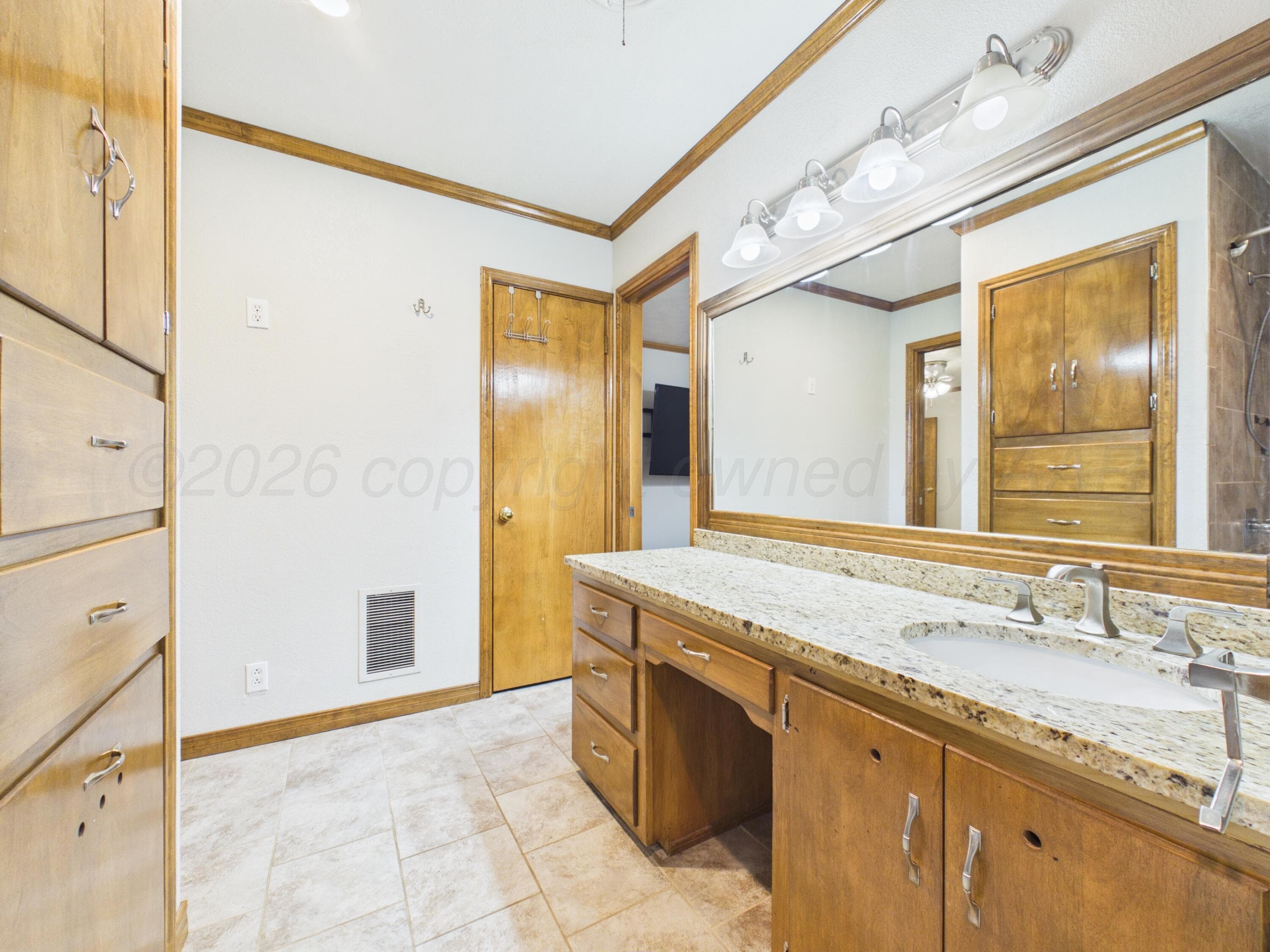 1007 S Canadian Street, Wheeler, TX 79096, photo 38