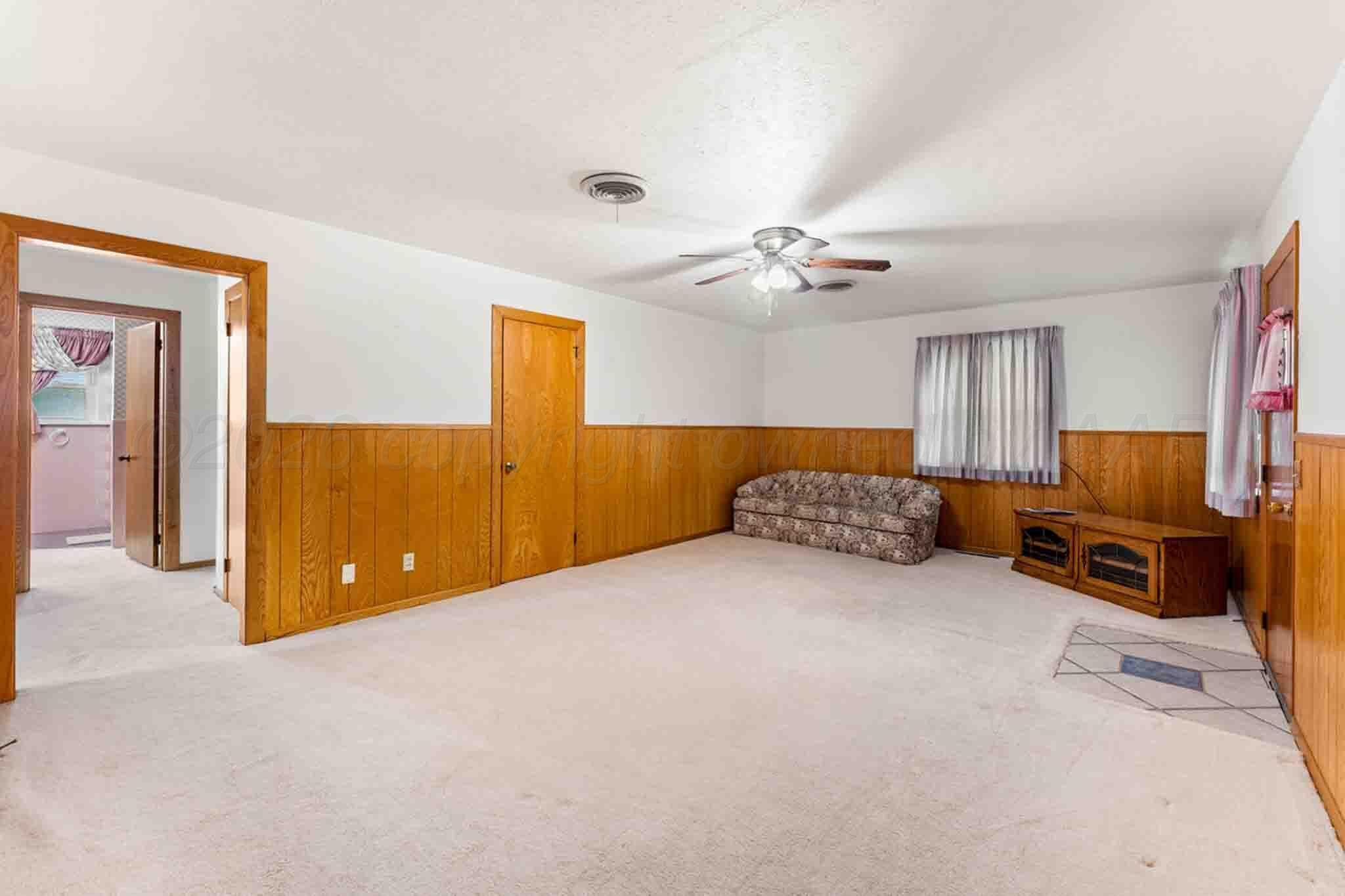 905 S Main Street, Wheeler, TX 79096, photo 12
