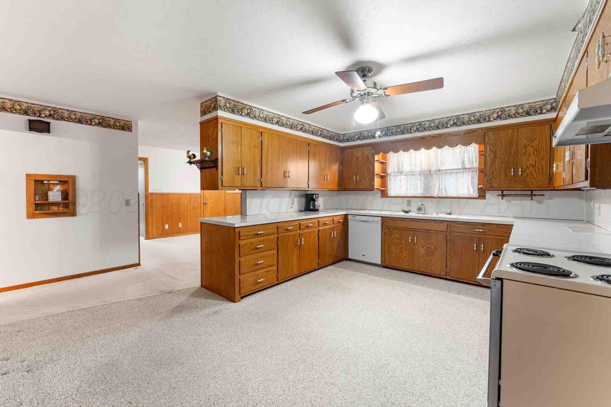 905 S Main Street, Wheeler, TX 79096, photo 19