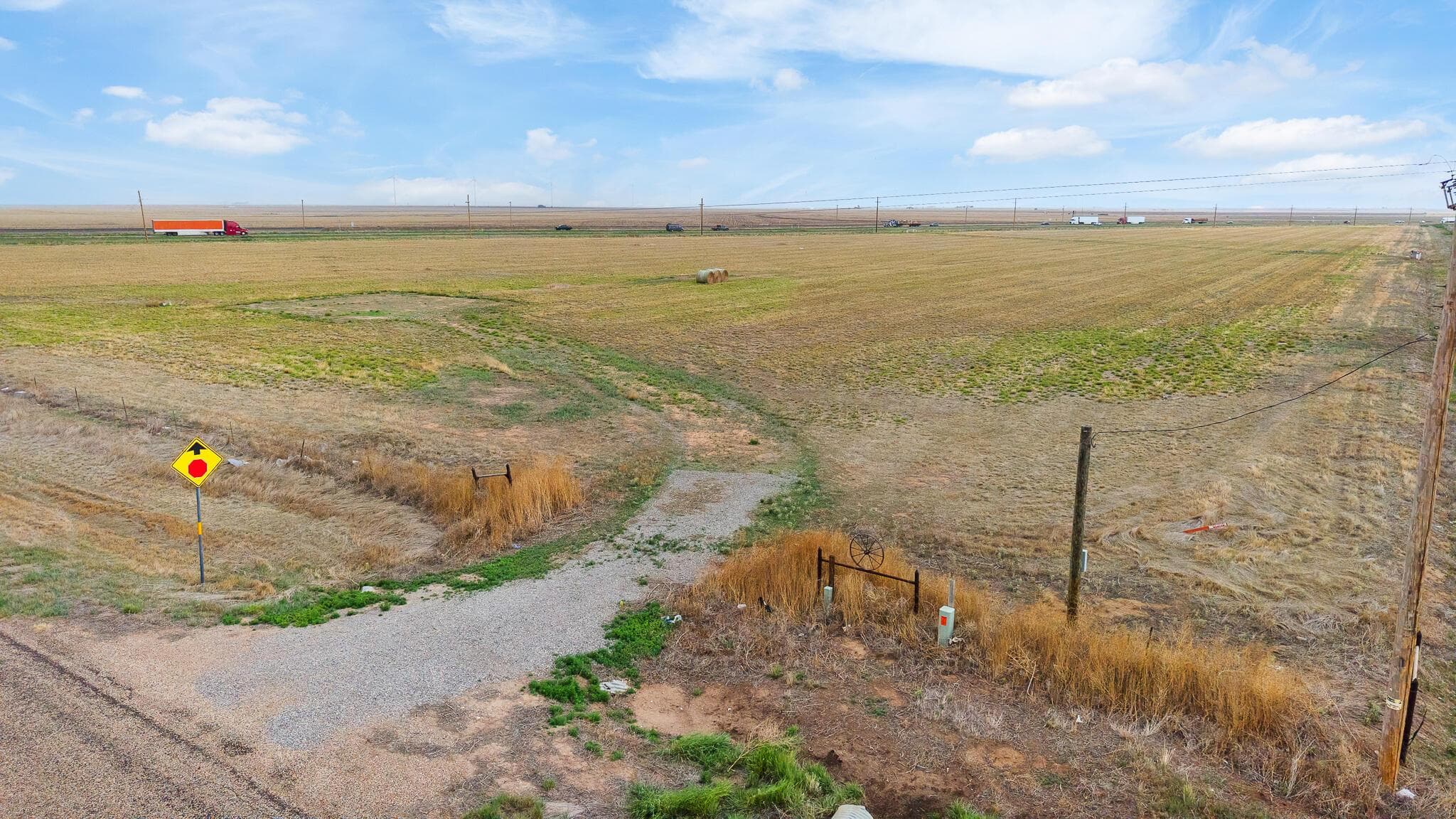 +/- 27.37 Acres U.S. HWY 287, Claude, TX 79019, photo 2