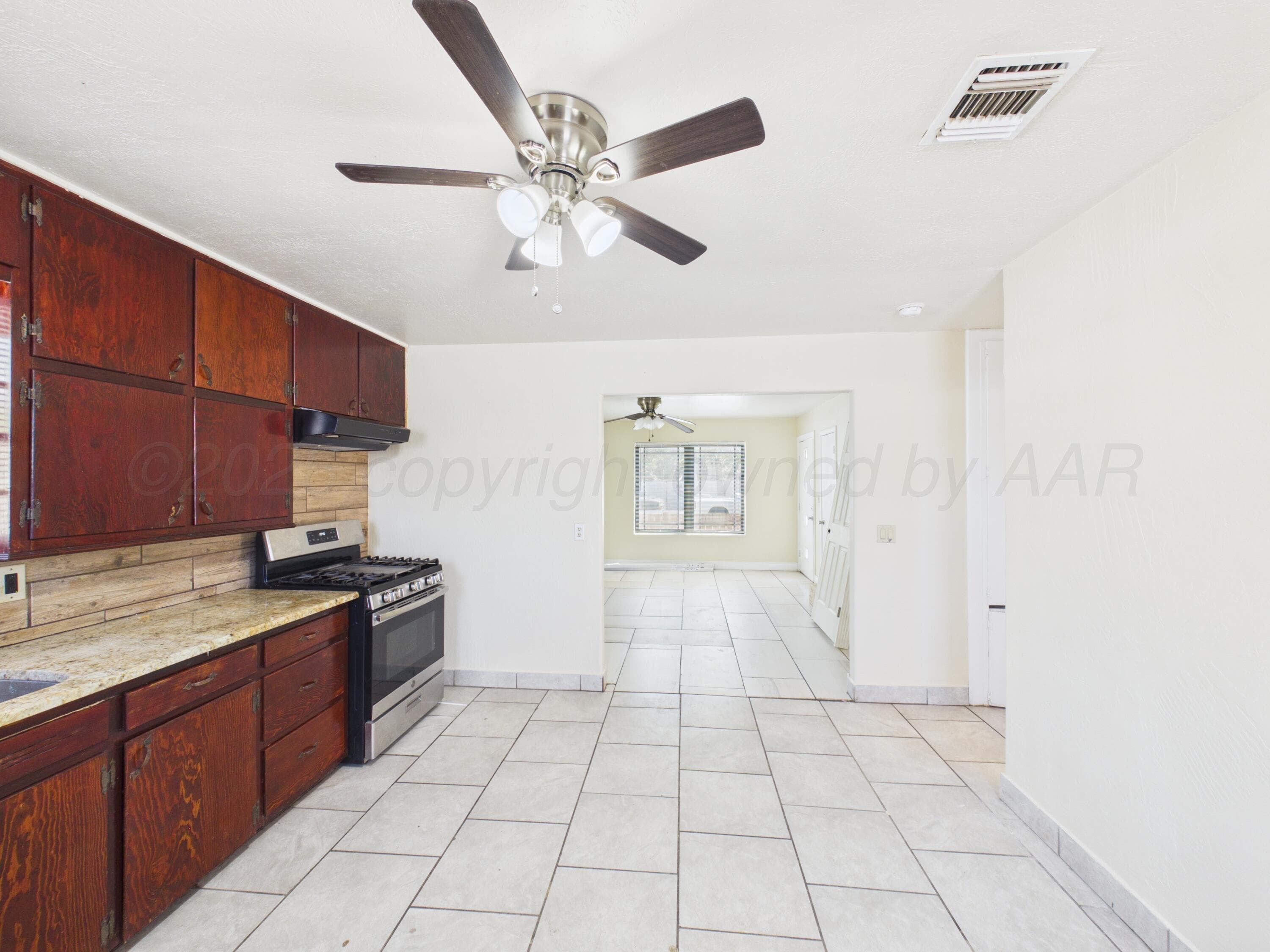 820 RUSSELL Street, Amarillo, TX 79104, photo 7