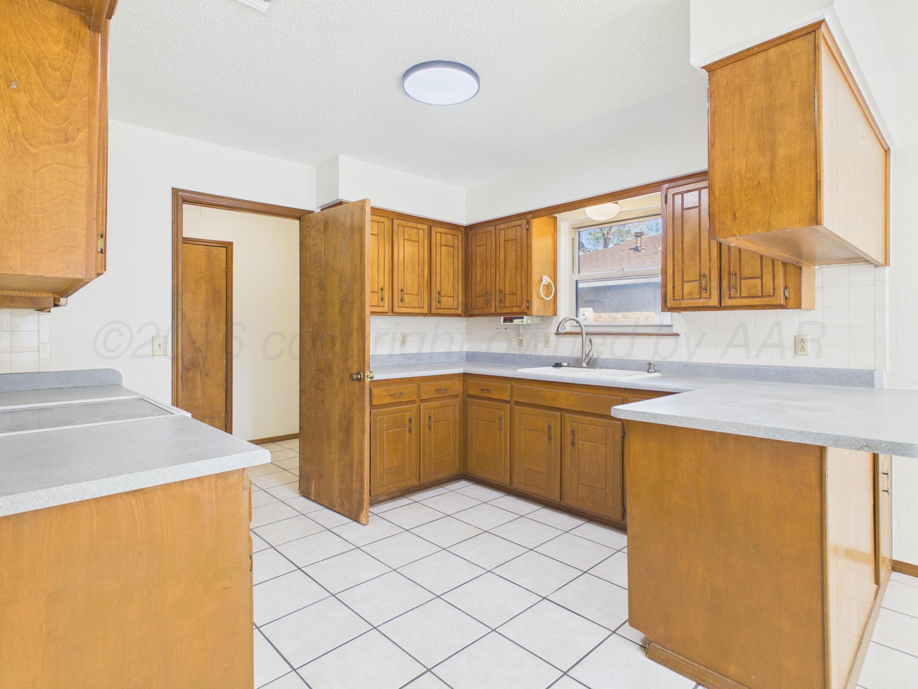 5707 Autumn Place, Amarillo, TX 79109-6261, photo 9