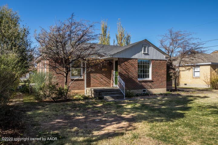 108 WAYSIDE Drive, Amarillo, TX 79106-6425
