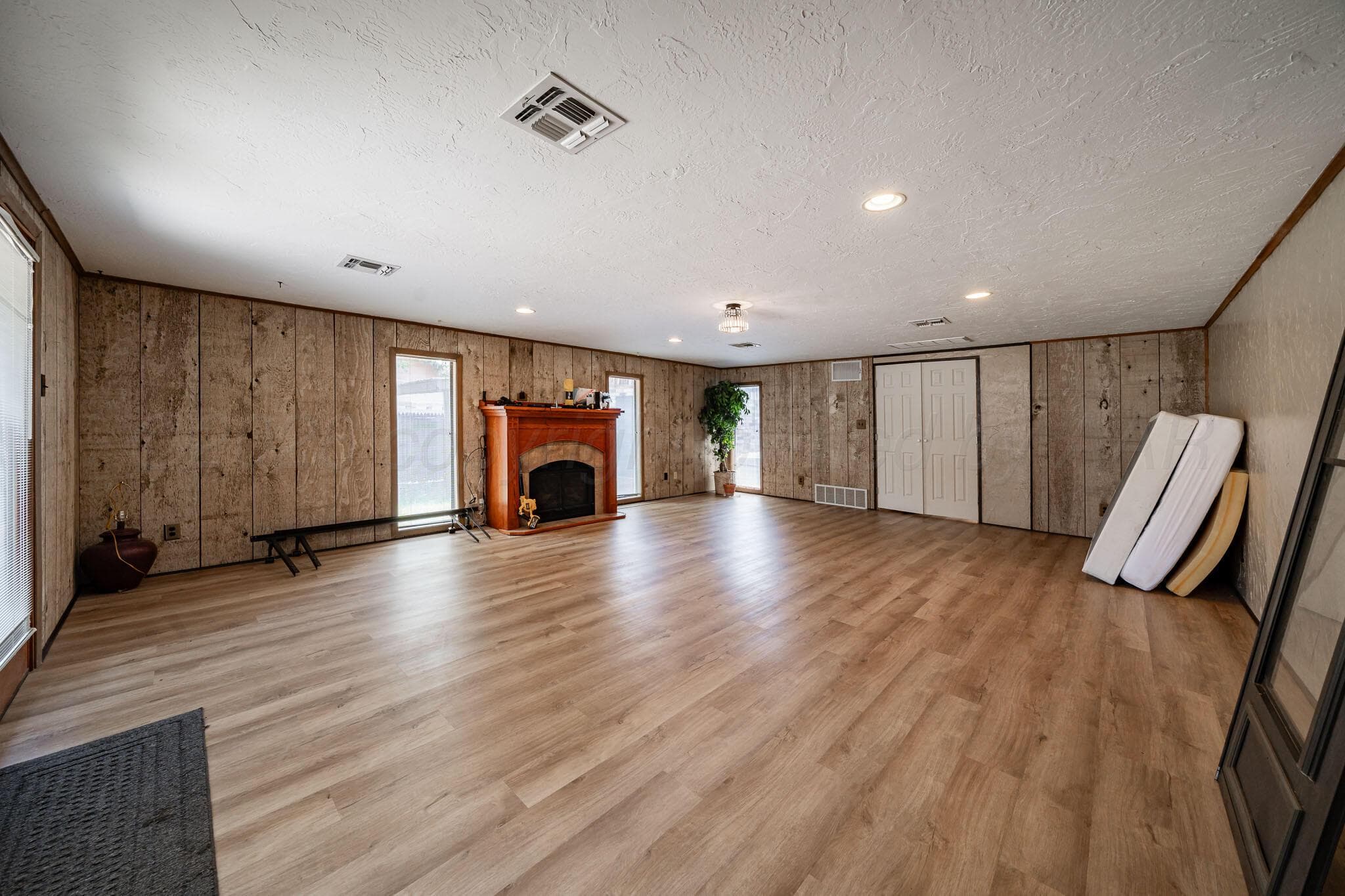 1306 NW Ave I, Childress, TX 79201, photo 19
