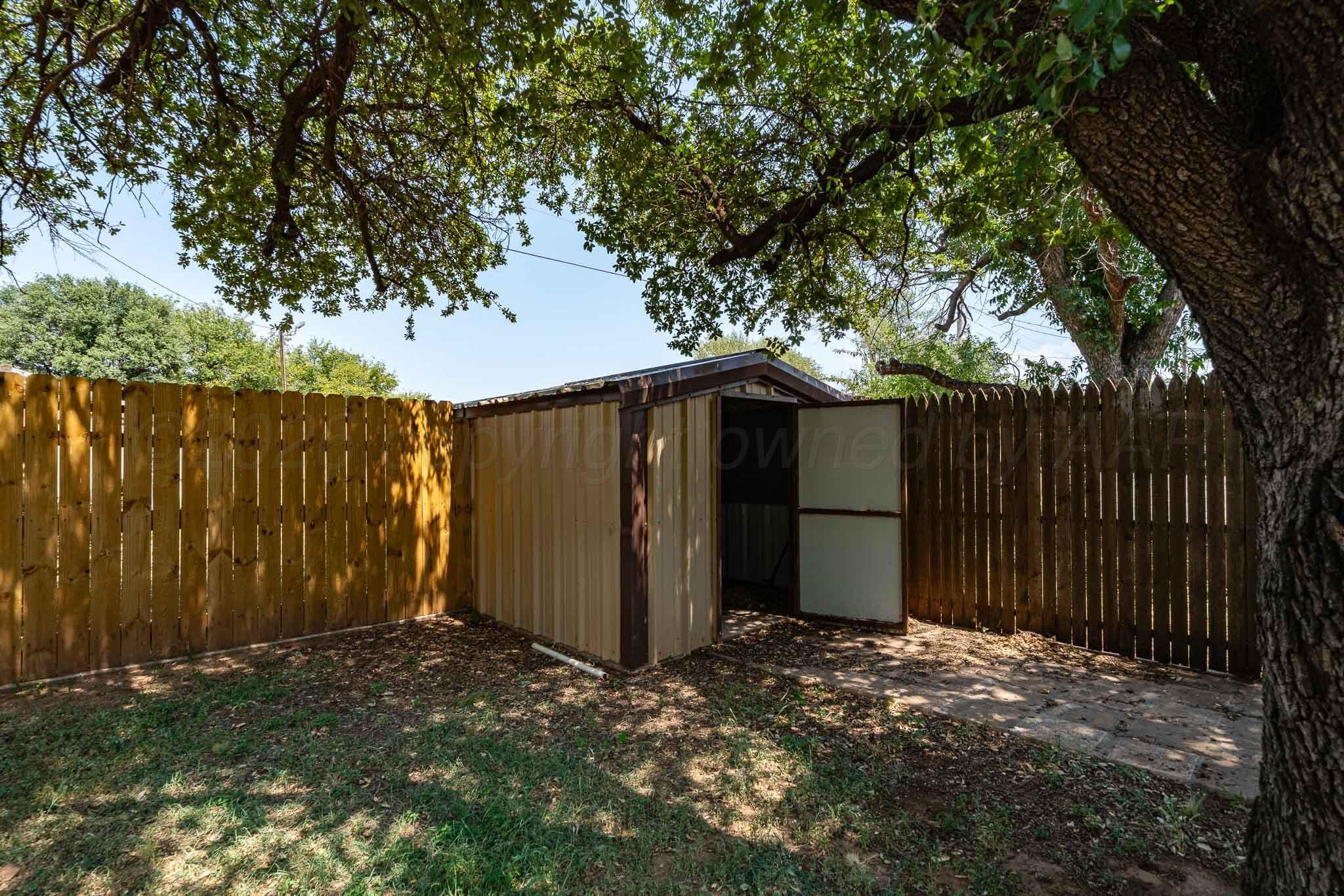1306 NW Ave I, Childress, TX 79201, photo 12