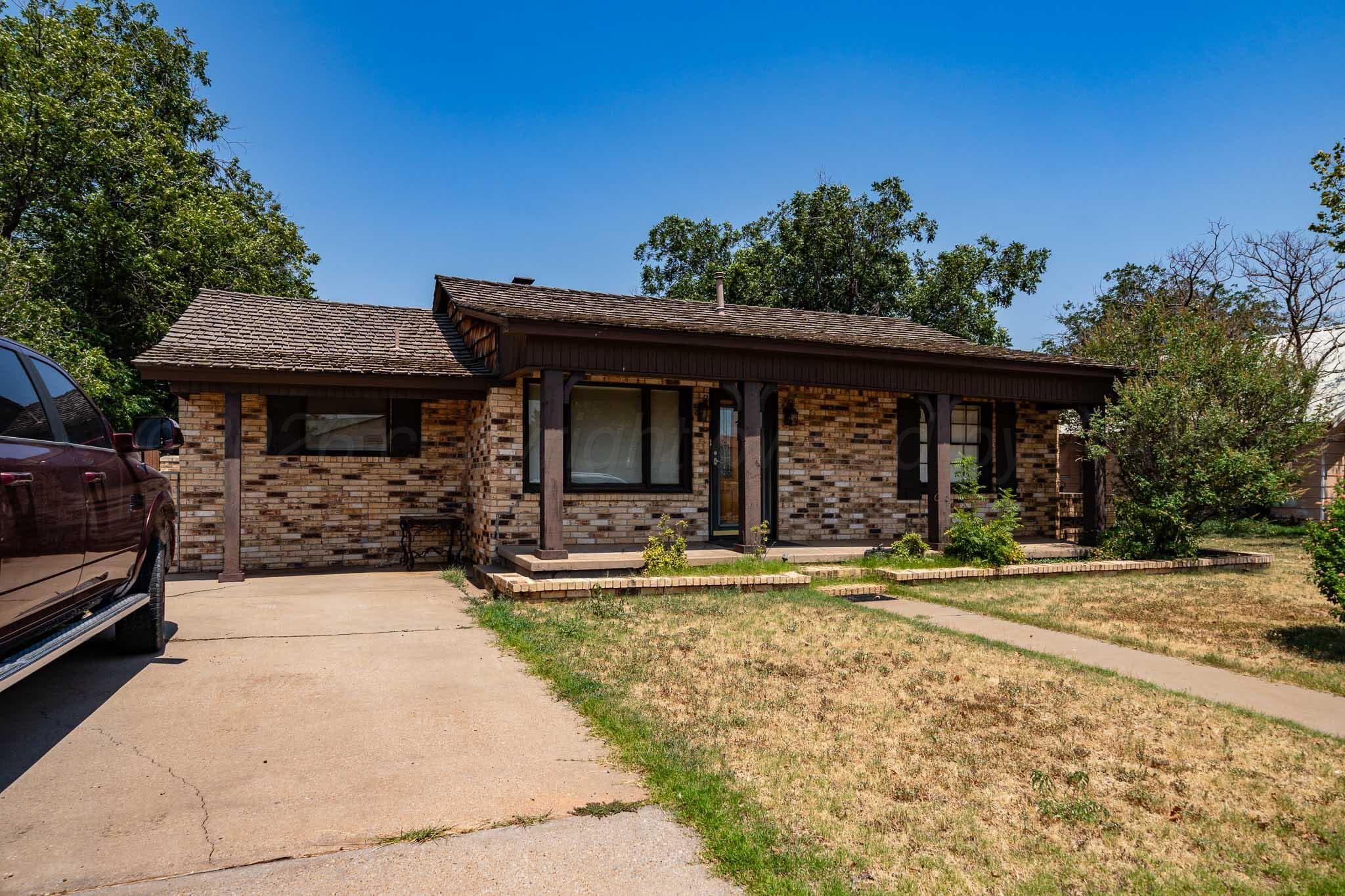 1306 NW Ave I, Childress, TX 79201, photo 2