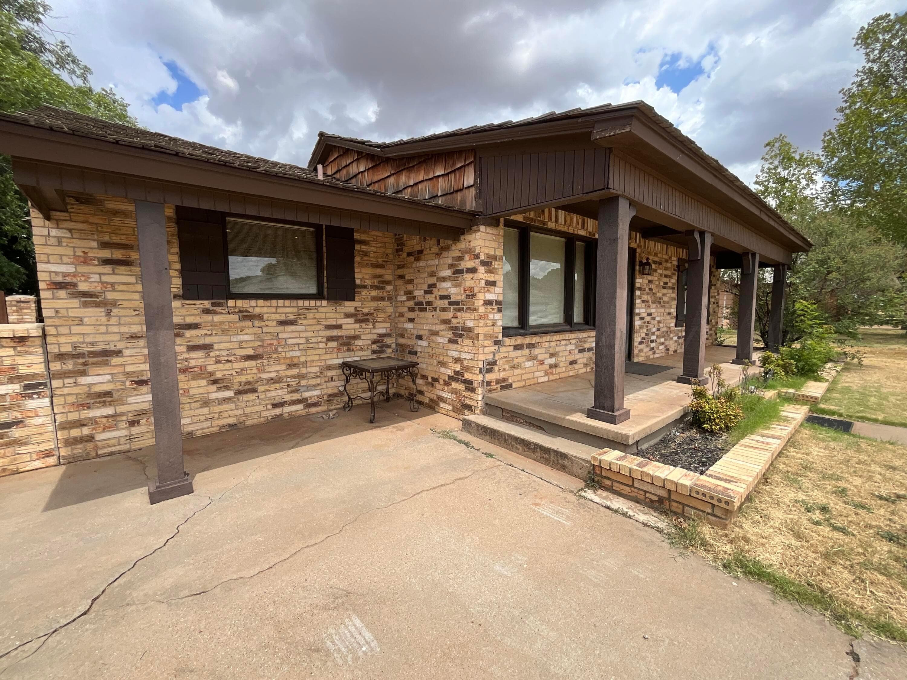 1306 NW Ave I, Childress, TX 79201, photo 5