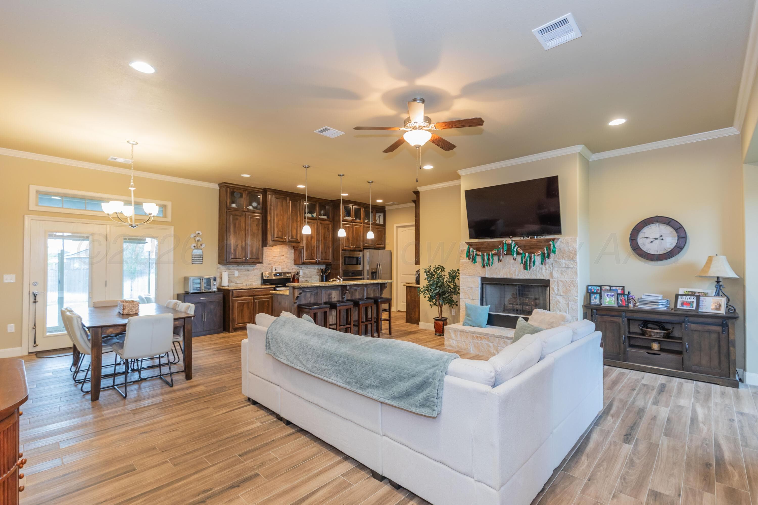 63 CANYON EAST Parkway, Canyon, TX 79015-1230, photo 2