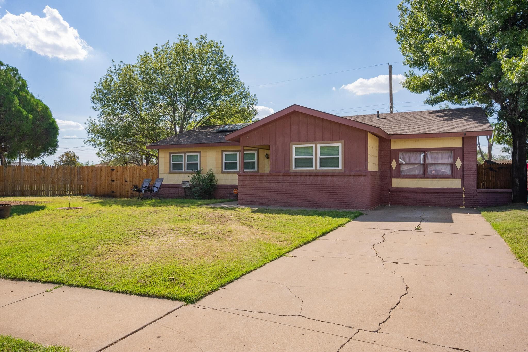 3204 PRYOR Street, Amarillo, TX 79103-7327, photo 3