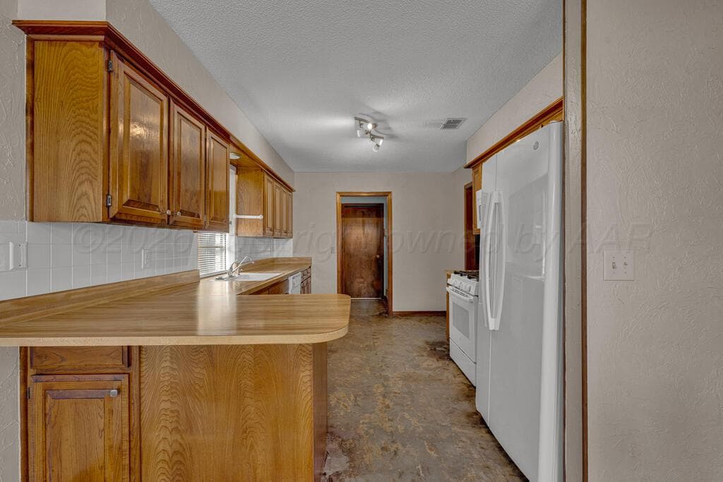 6702 TERRYVILLE Drive, Amarillo, TX 79109-7131, photo 9