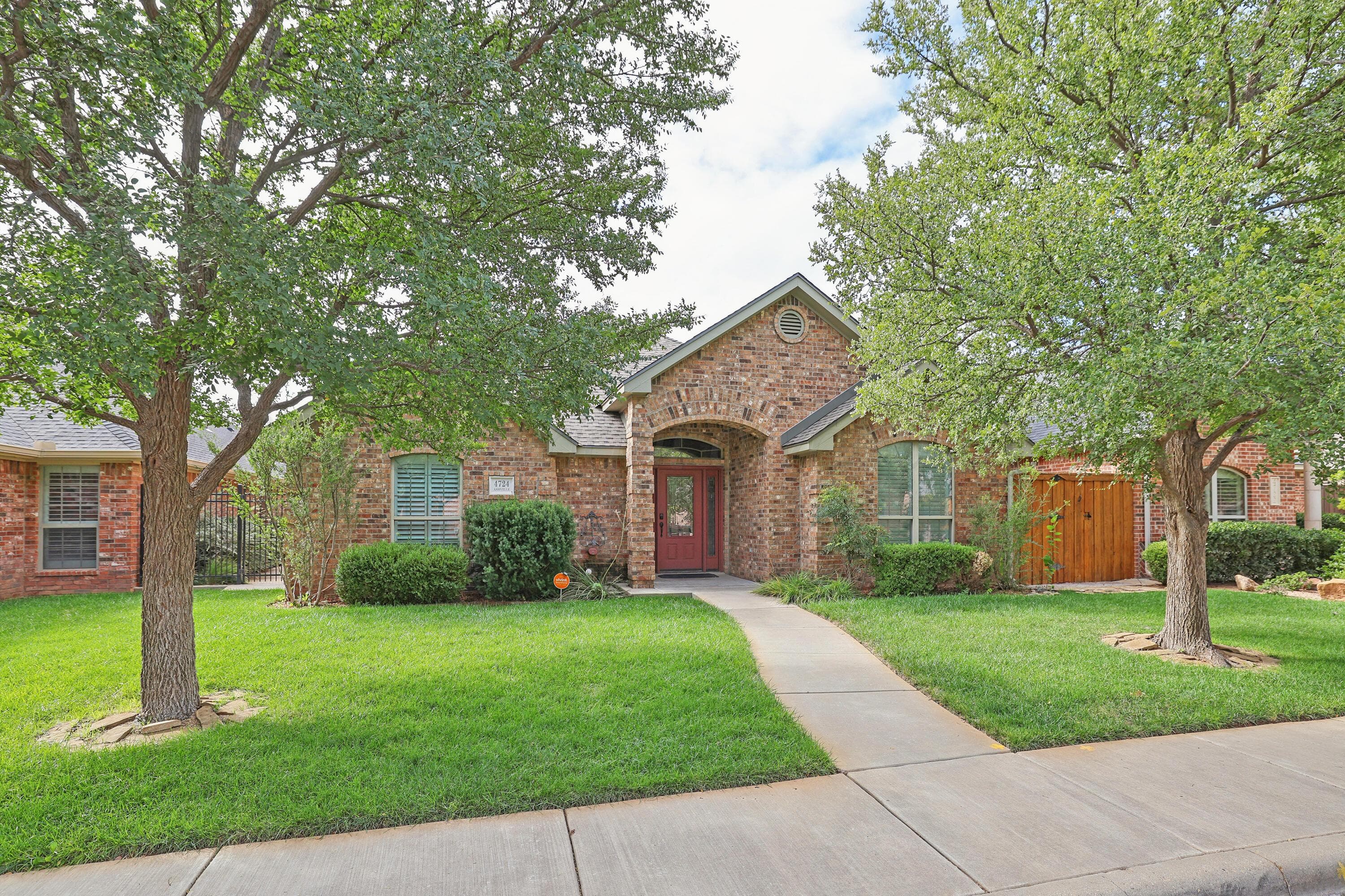 4724 ASHVILLE Place, Amarillo, TX 79119-6534, photo 2