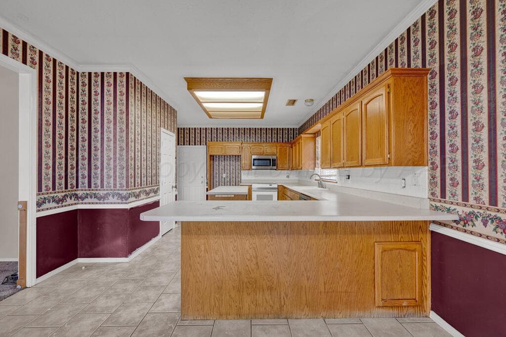 6300 CEDAR HOLLOW Drive, Amarillo, TX 79124-1227, photo 9