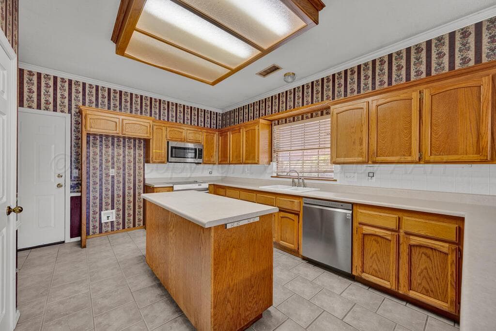 6300 CEDAR HOLLOW Drive, Amarillo, TX 79124-1227, photo 11
