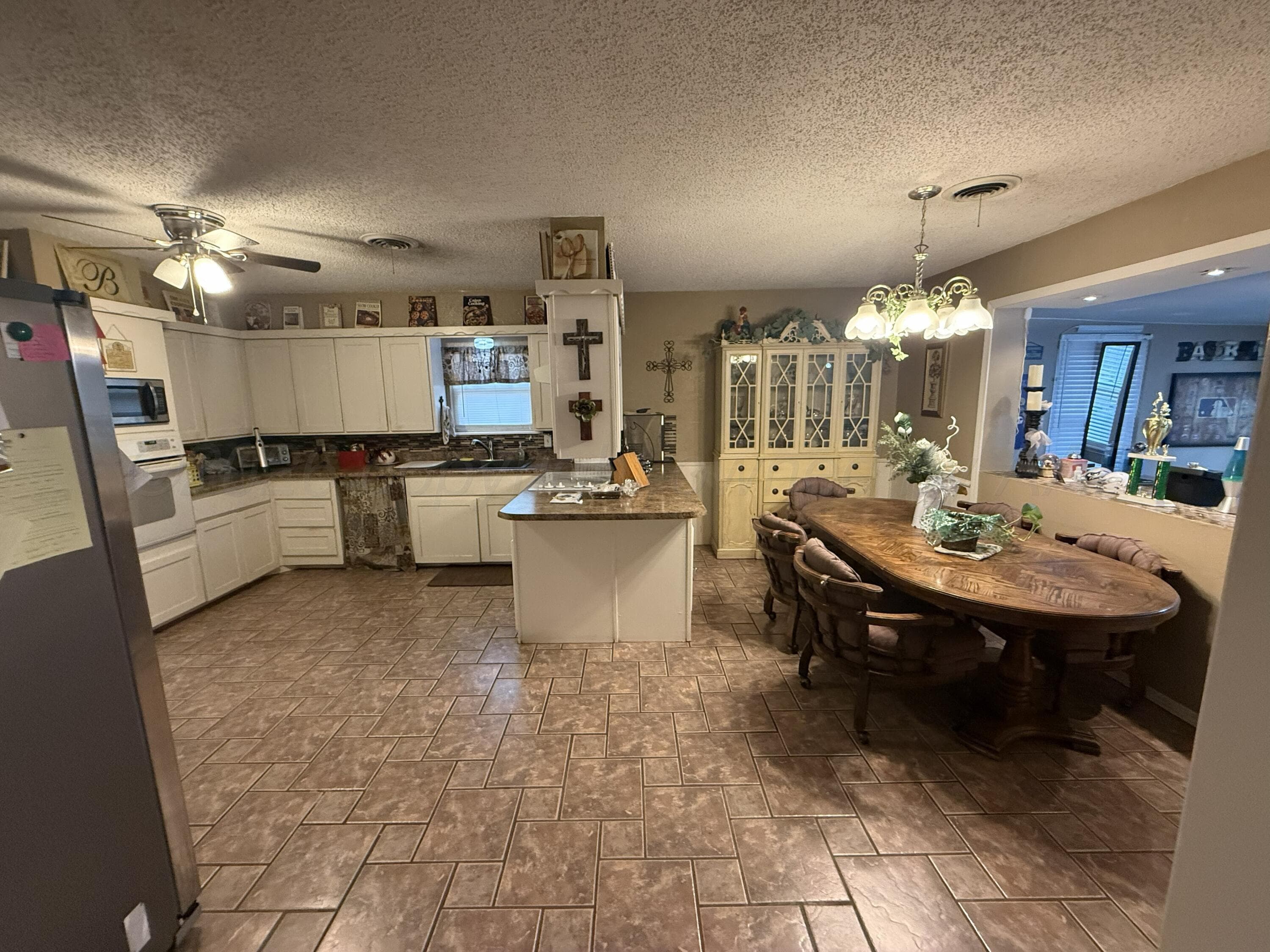 120 Nueces Street, Hereford, TX 79045, photo 4