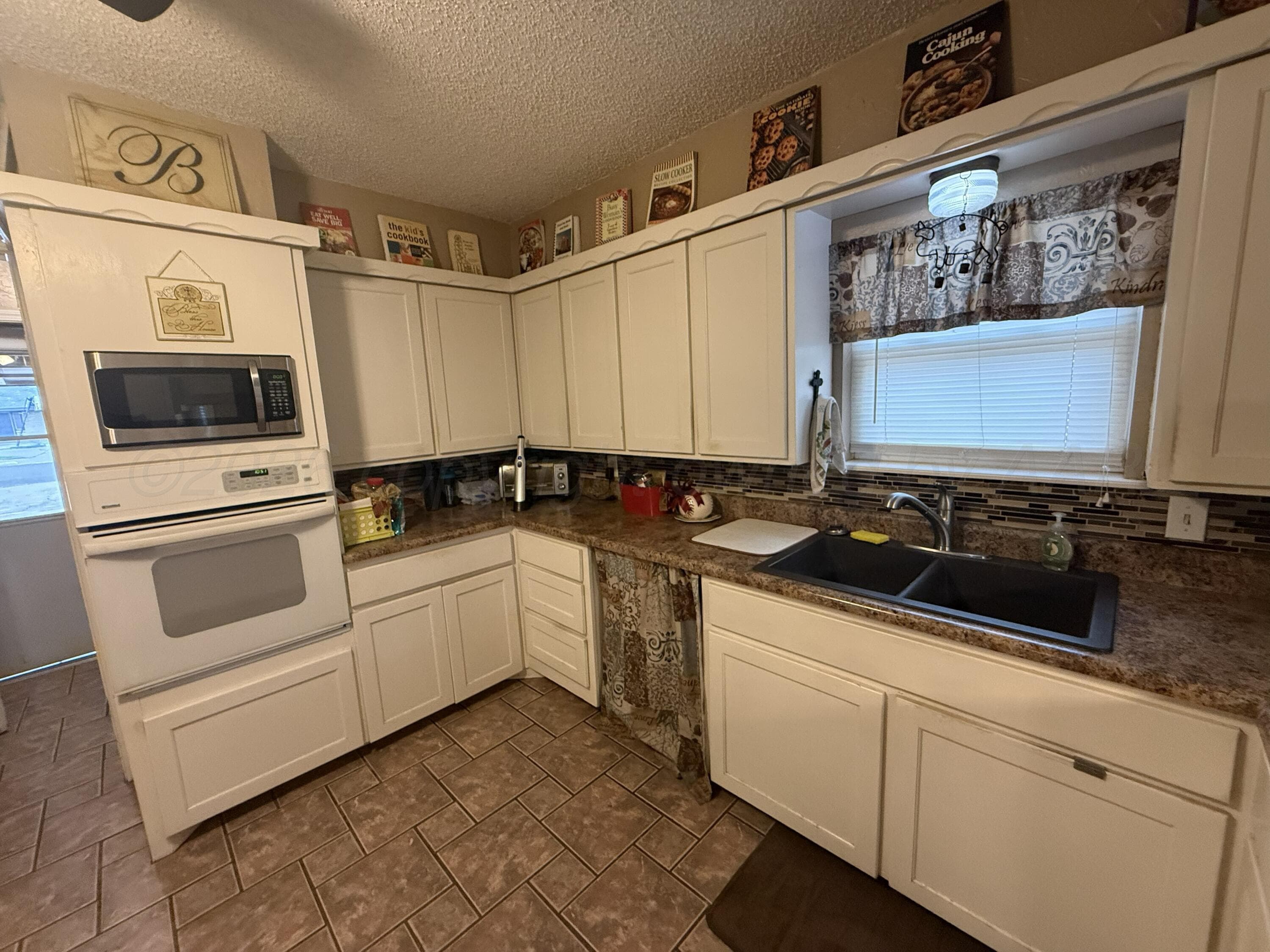 120 Nueces Street, Hereford, TX 79045, photo 5